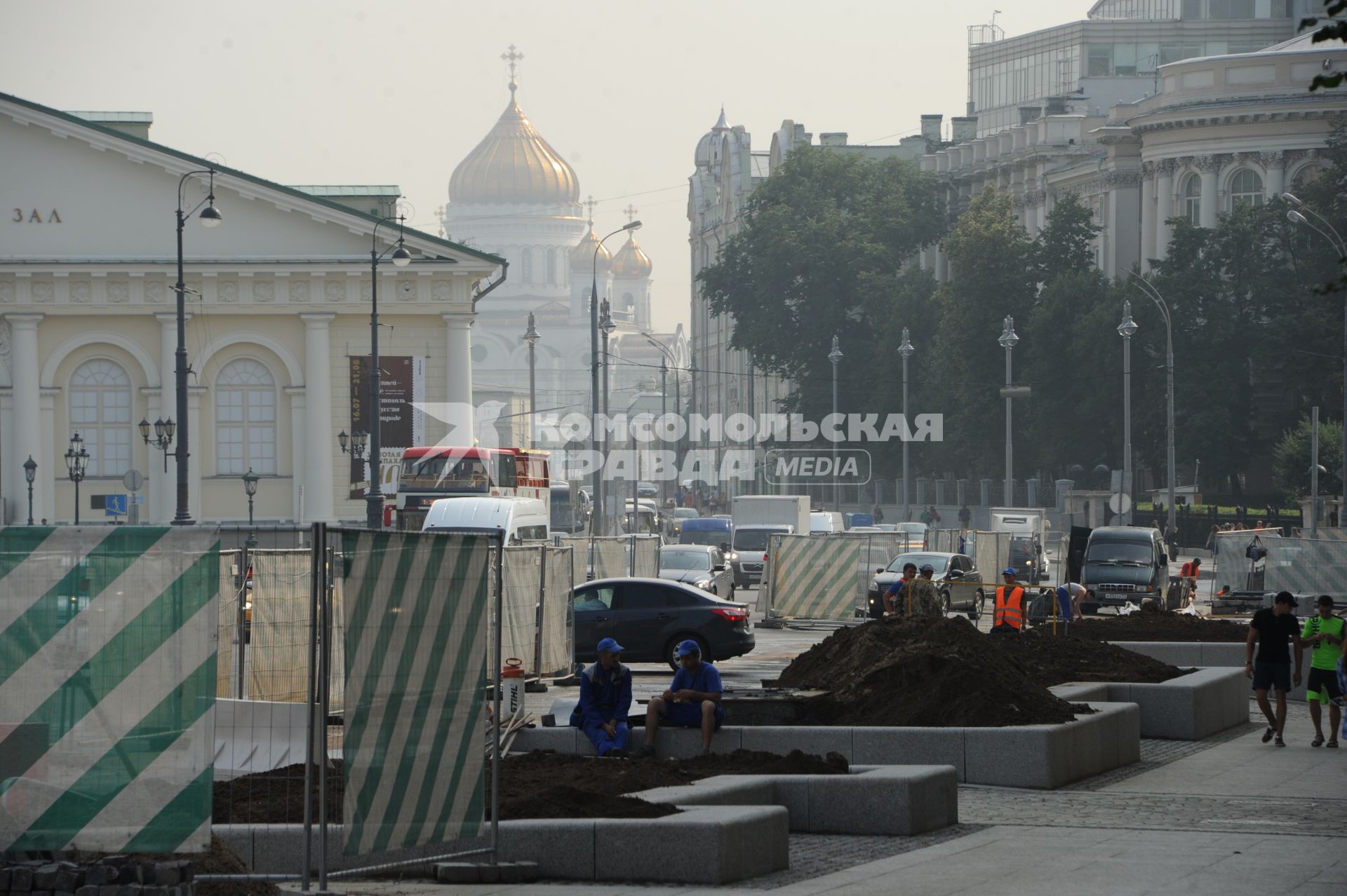 Москва. Реконструкция Моховой улицы.