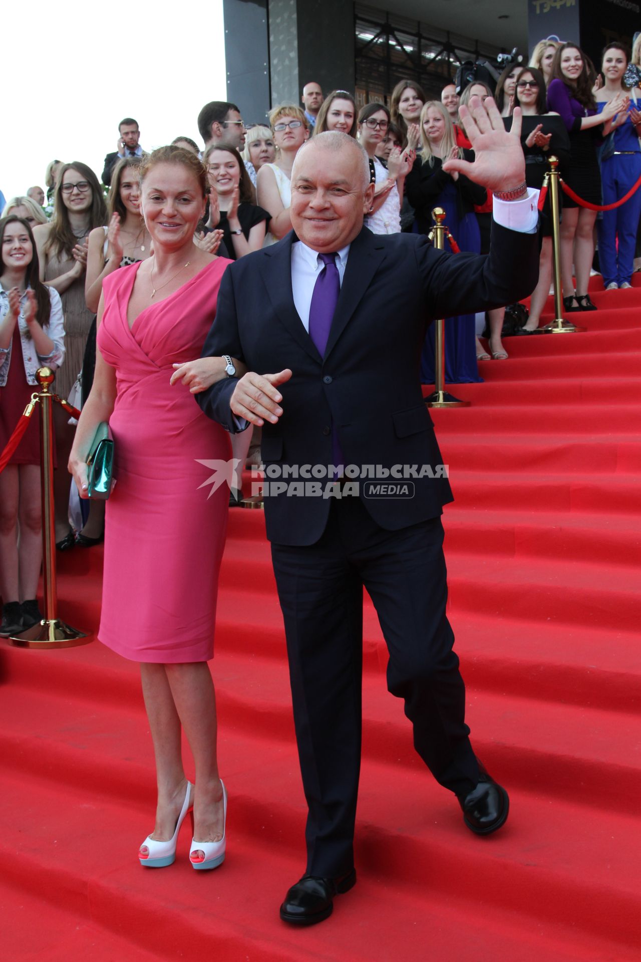Диск 171.генеральный директор МИА  Россия сегодня  Дмитрий Киселев с супругой Марией