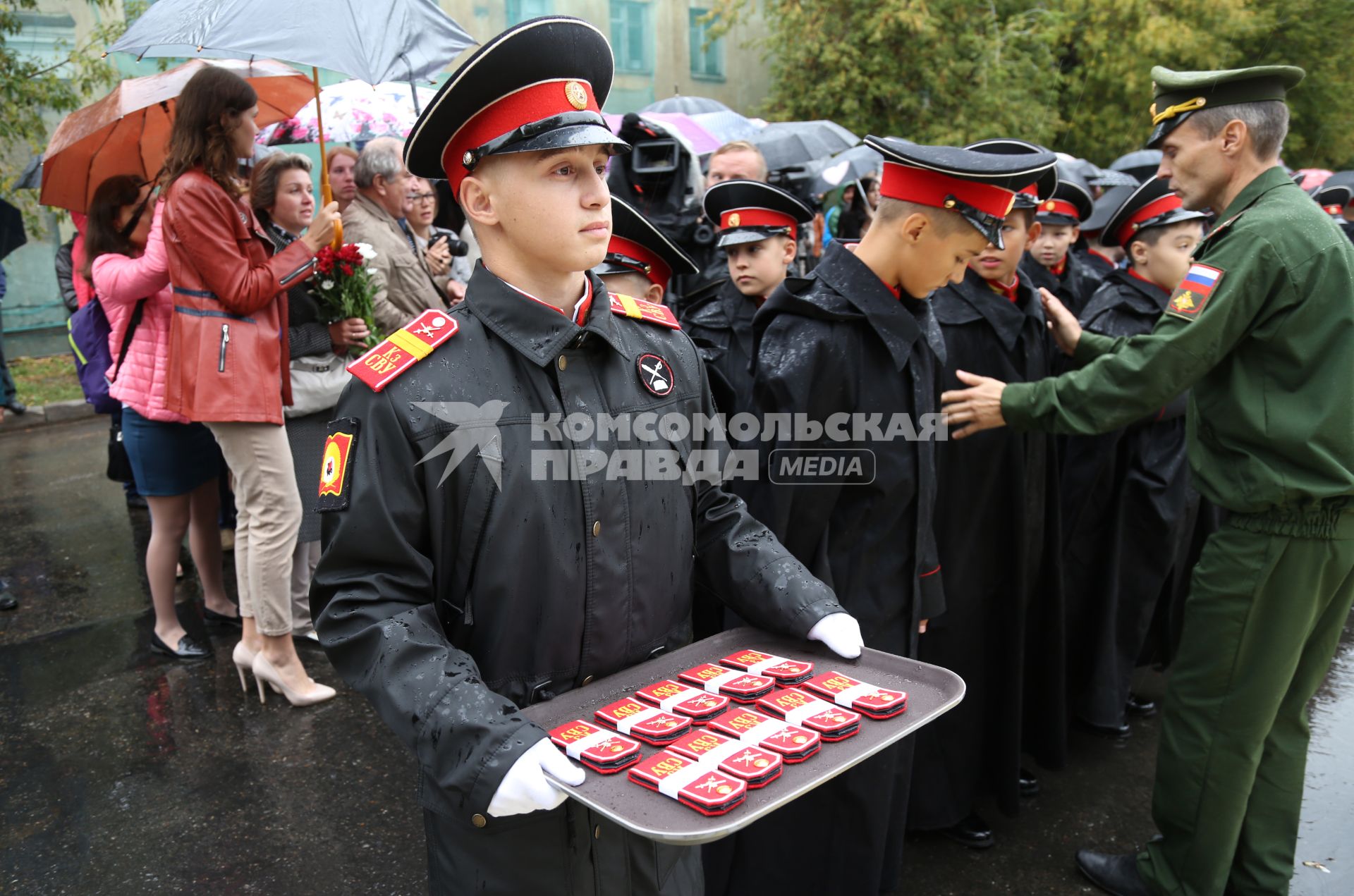 Казань. Ученики суворовского  военного училища перед торжественным парадом, посвященном Дню знаний.