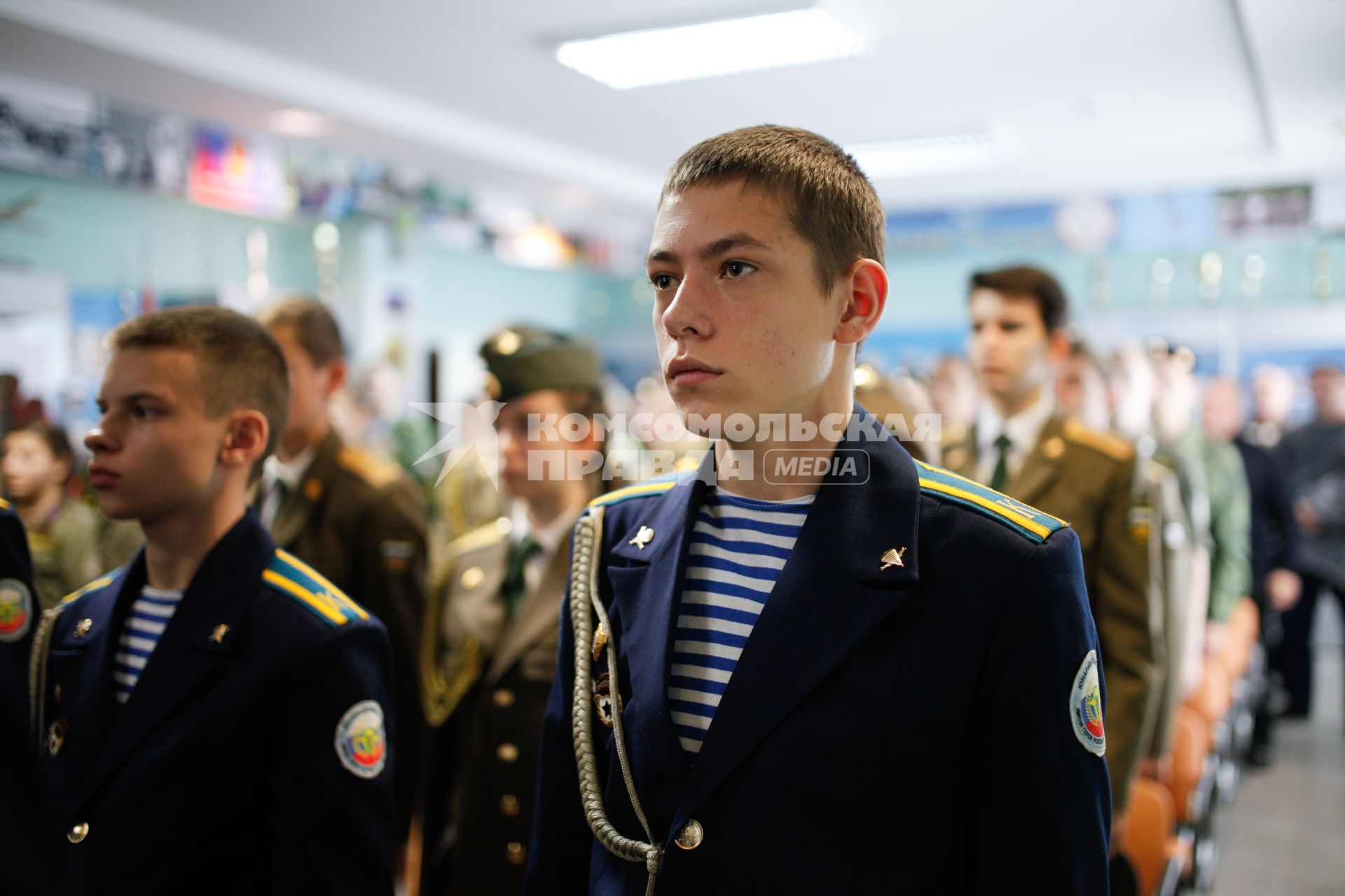 Ставрополь. Военно-патриотическое движение `Юнармия` приняло ставропольских школьников в свои ряды.