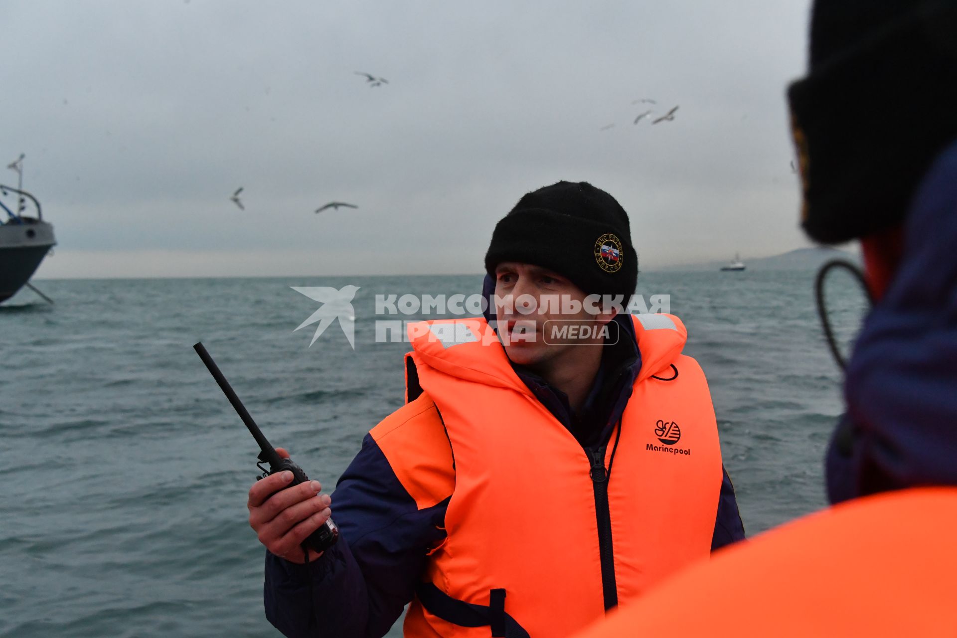 Сочи. Поисковые работы у побережья Черного моря, где потерпел крушение самолет Ту-154 Минобороны РФ.