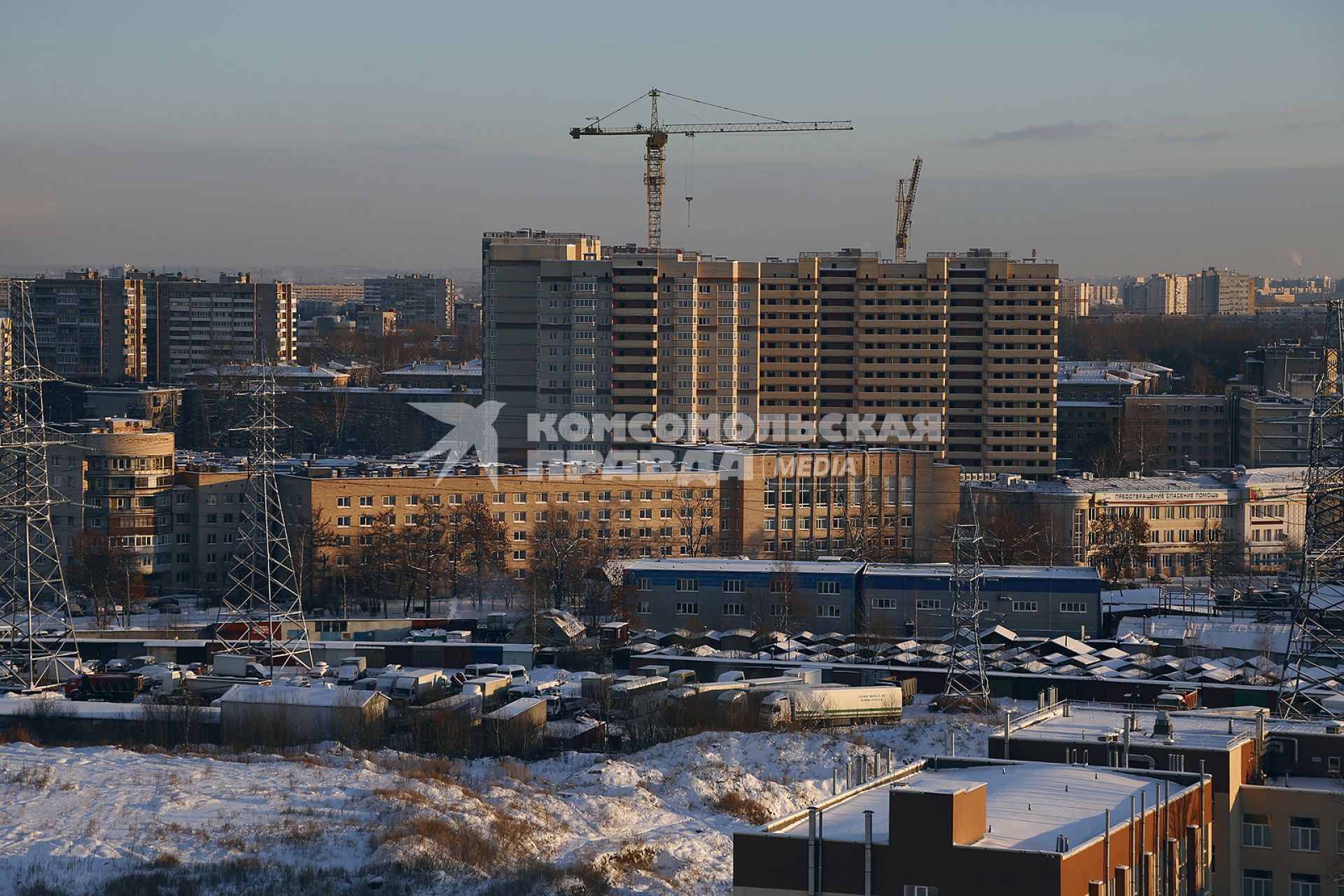 Санкт-Петербург.   Строительство жилого дома.