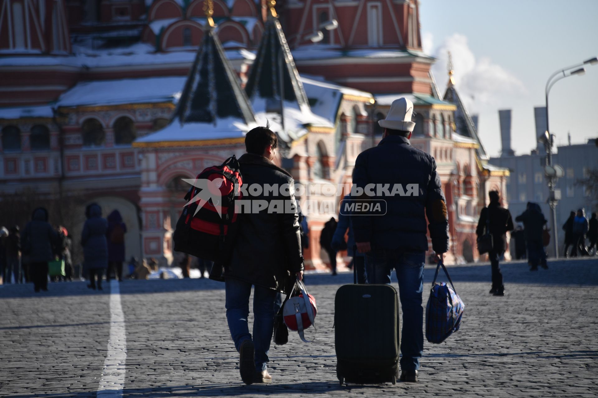 Москва. Туристы на Красной площади.