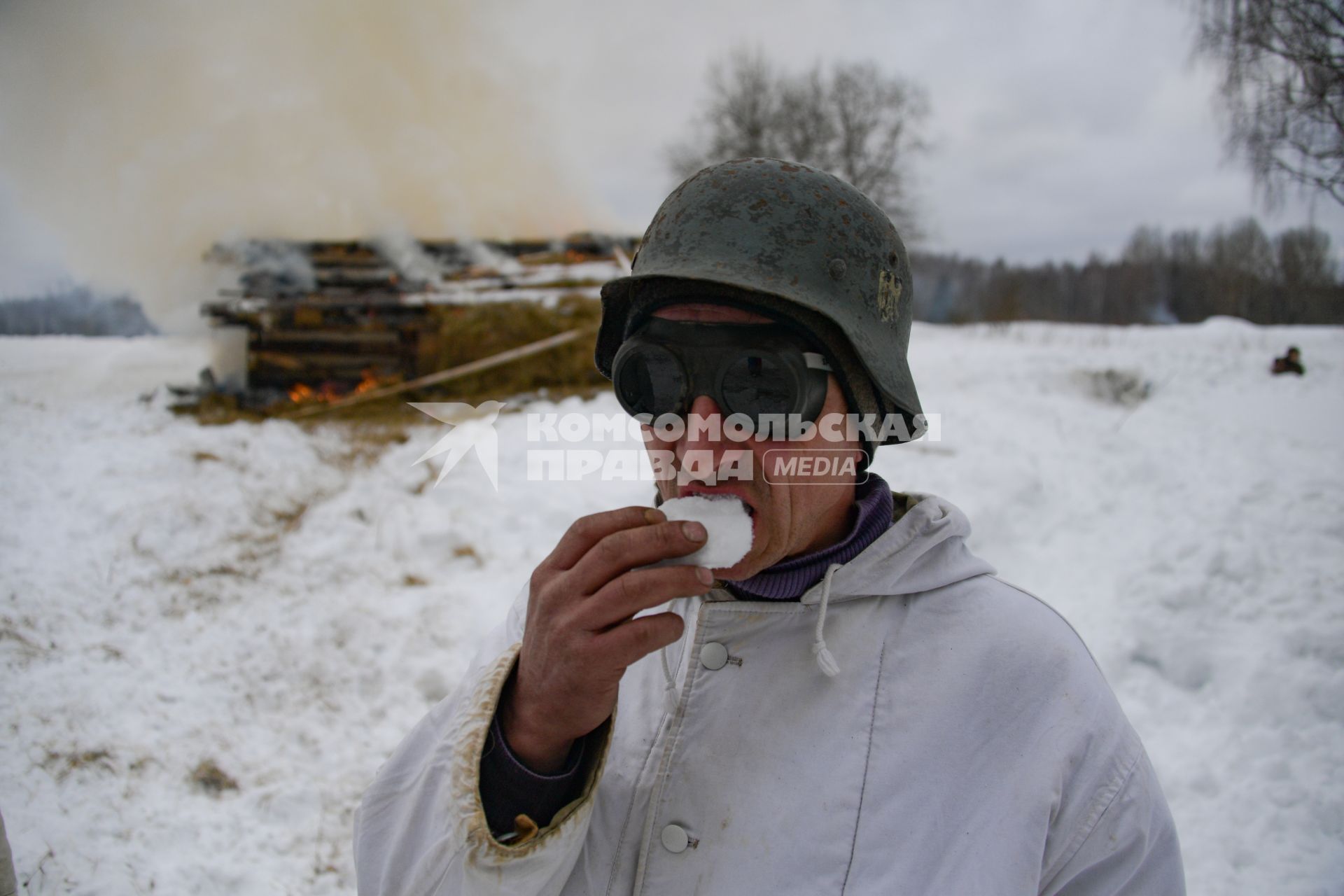 Смоленская область. Военно-историческая реконструкция боя под урочищем Быково, в котором погиб заслон, прикрывший отступление 20-й кавалерийской дивизии в 1942 г.