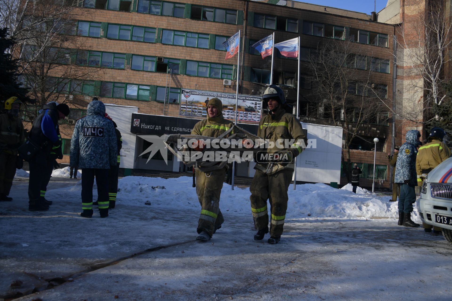 Украина, Донецк. Здание штаба батальона `Сомали`, где в результате террористического акта погиб командир батальона Михаил `Гиви` Толстых.