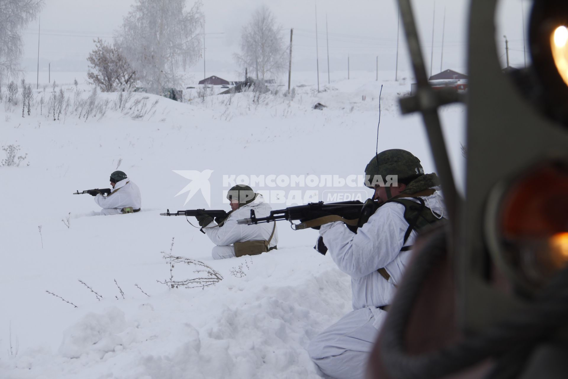 Башкирия. Саперы инженерных  войск на военном полигоне Алкино-2 во время специальных учений ко Дню инженерных войск.