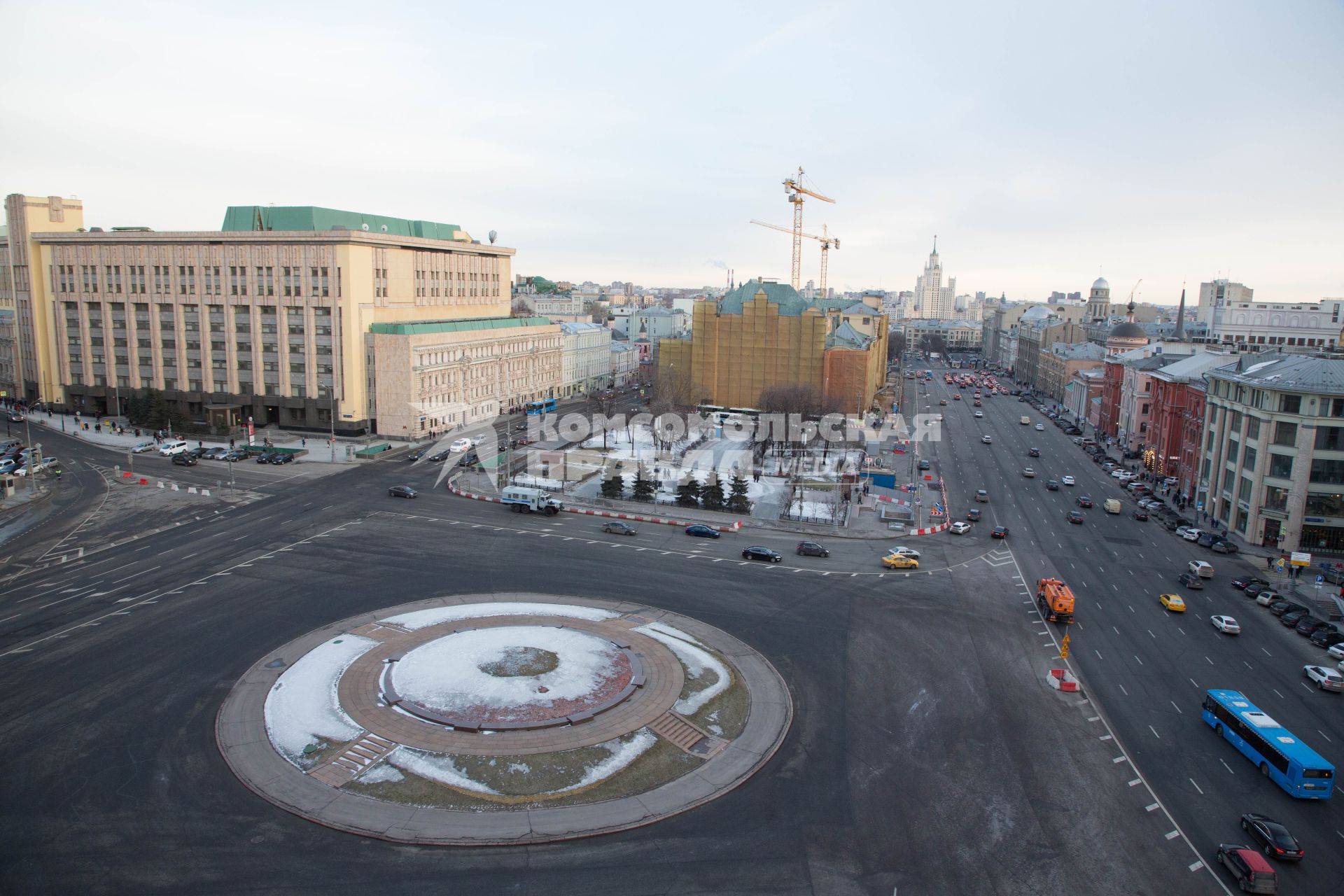 Москва. Вид на Лубянскую площадь и  Политехнический музей    со смотровой площадки на крыше Центрального Детского Магазина на Лубянке.