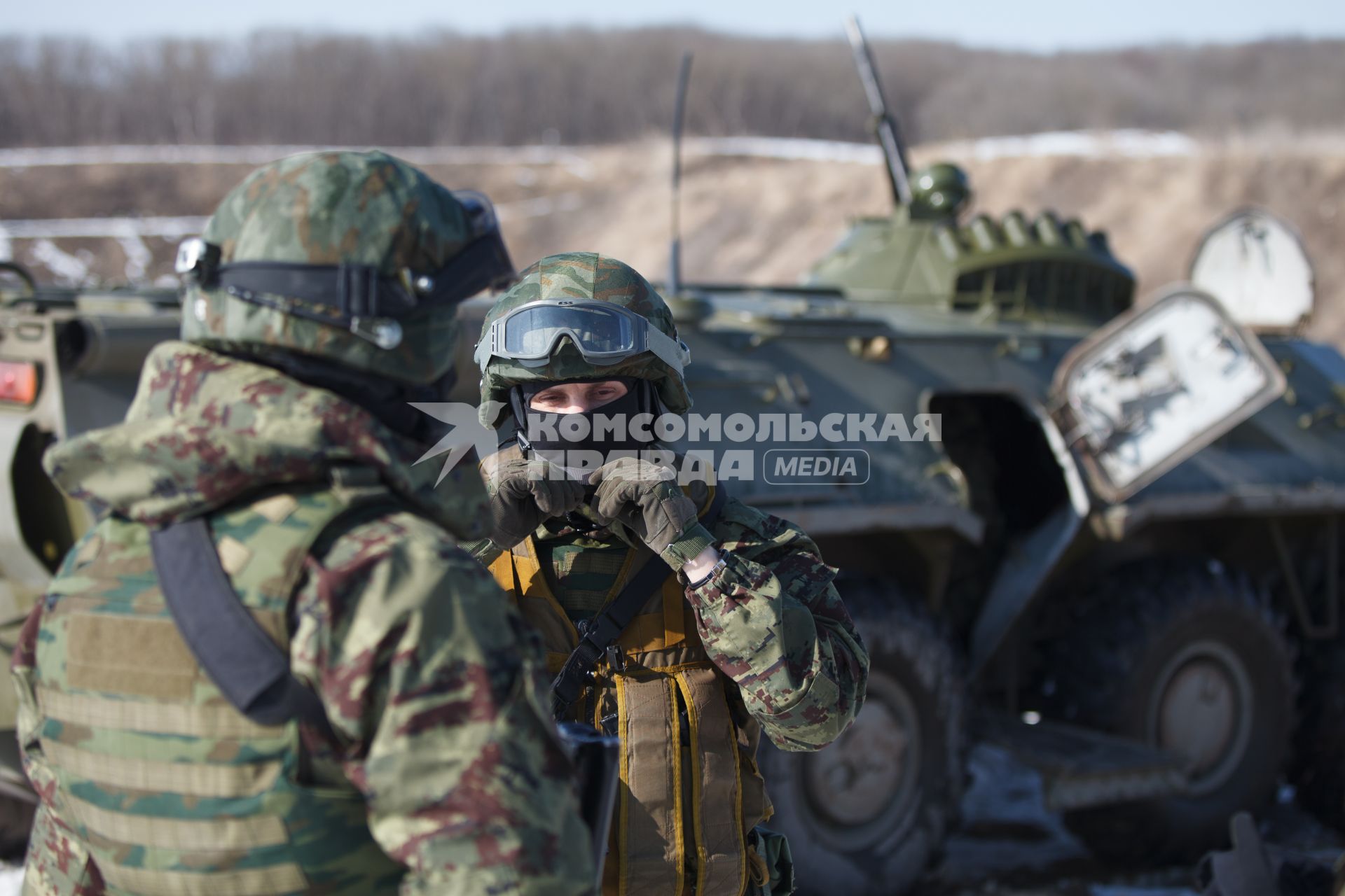 Ставрополь. Бойцы  отдела специального назначения ФСИН во время полевых учений.