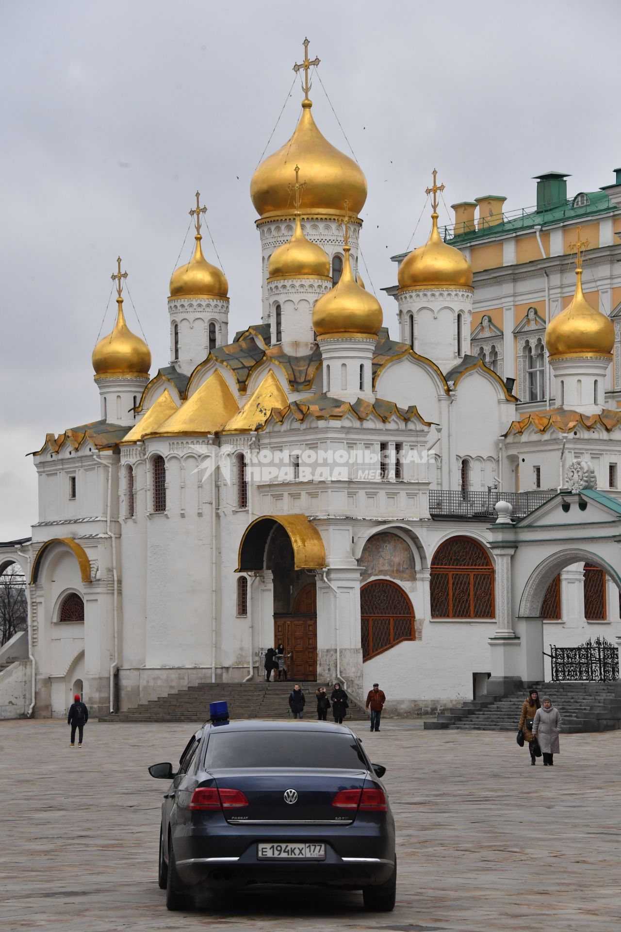 Москва. Благовещенский собор на  Соборной  площади  Кремля.