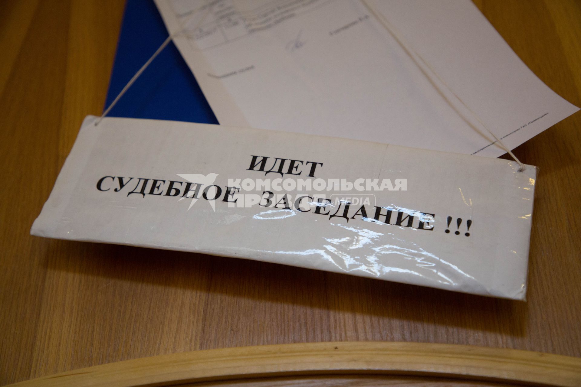 Ленинградская область.  Приозерский городской суд, куда был доставлен предприниматель Владимир Бельский, подозреваемый в умышленном наезде на ребенка. Суд арестовал его на два месяца.