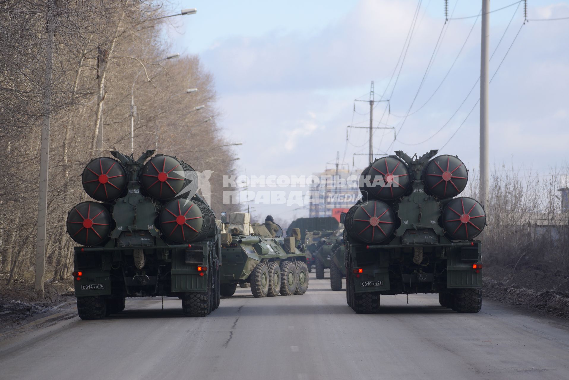 Еатеринбург. ЗРК (Зенитно-ракетный комплекс) С-300 во время репетиции военного парада