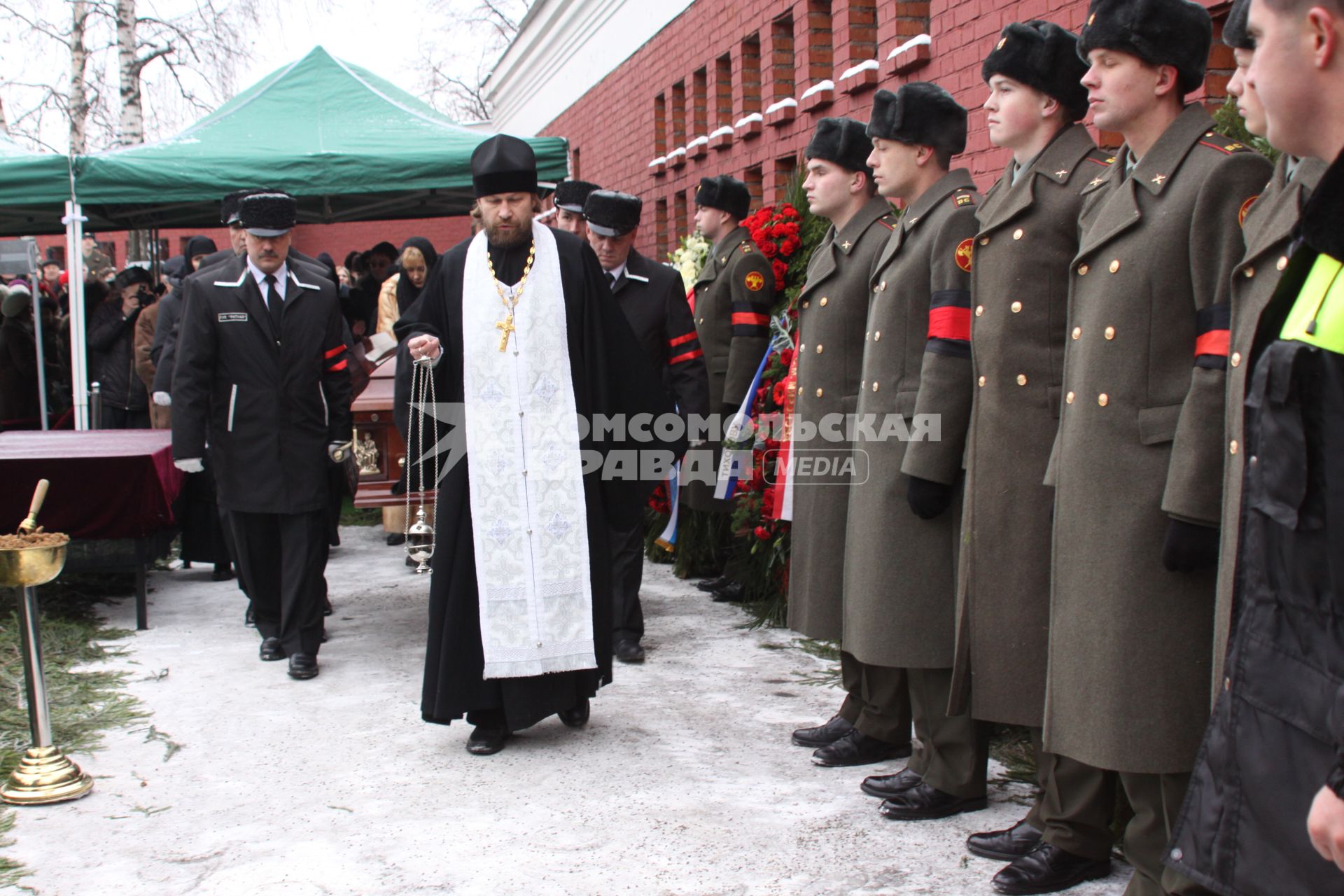 Диск206. Дом Кино. Прощание с актером Вячеславом Тихоновым. 2009. На снимке: