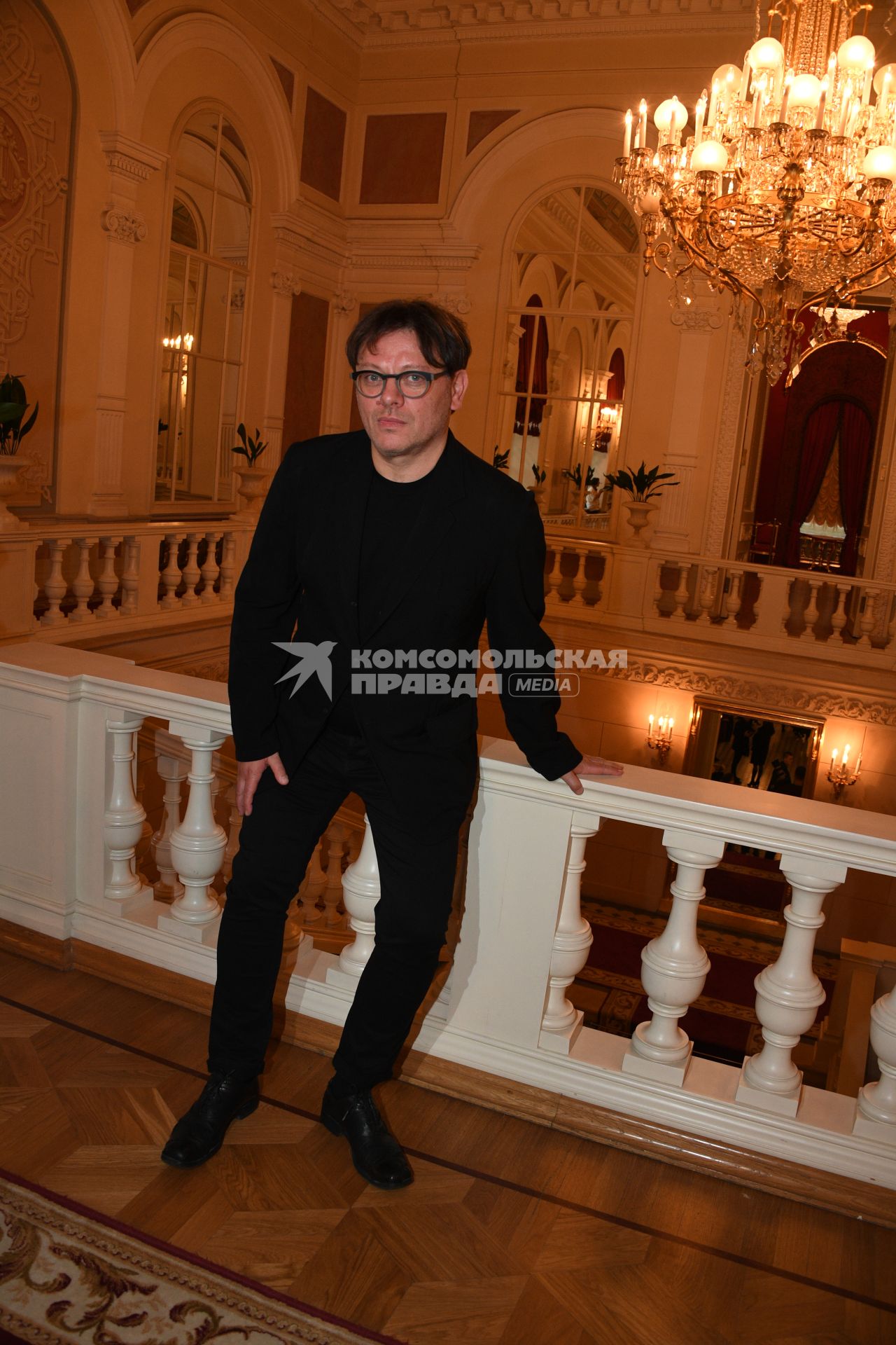 Москва.  Режиссер Валерий Тодоровский  перед премьерой своего фильма `Большой`  в Большом театре.