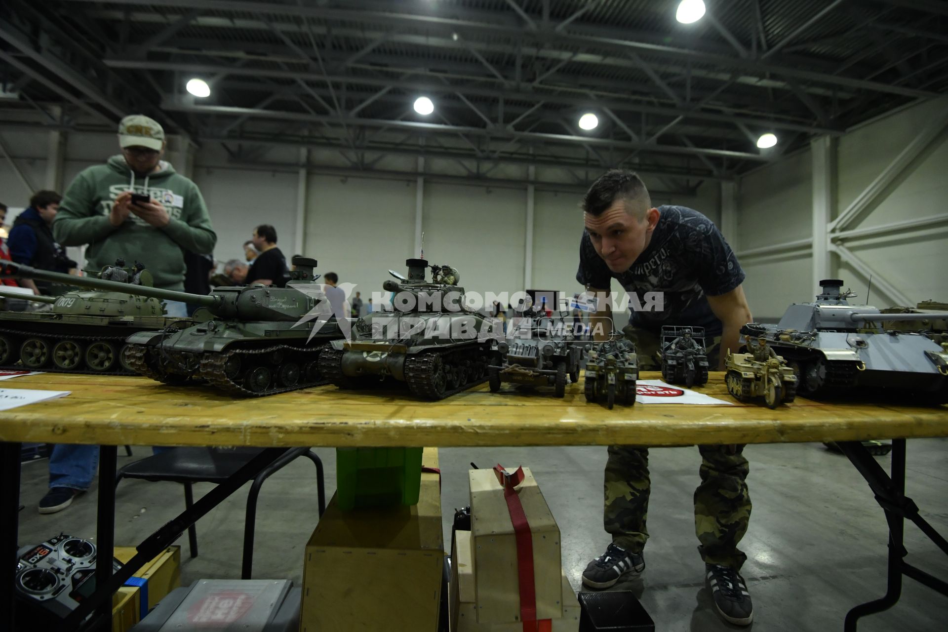 Москва. Макет военной техники , представленный на выставке  Moscow Hobby Expo 2017 в МВЦ`Крокус Экспо`.