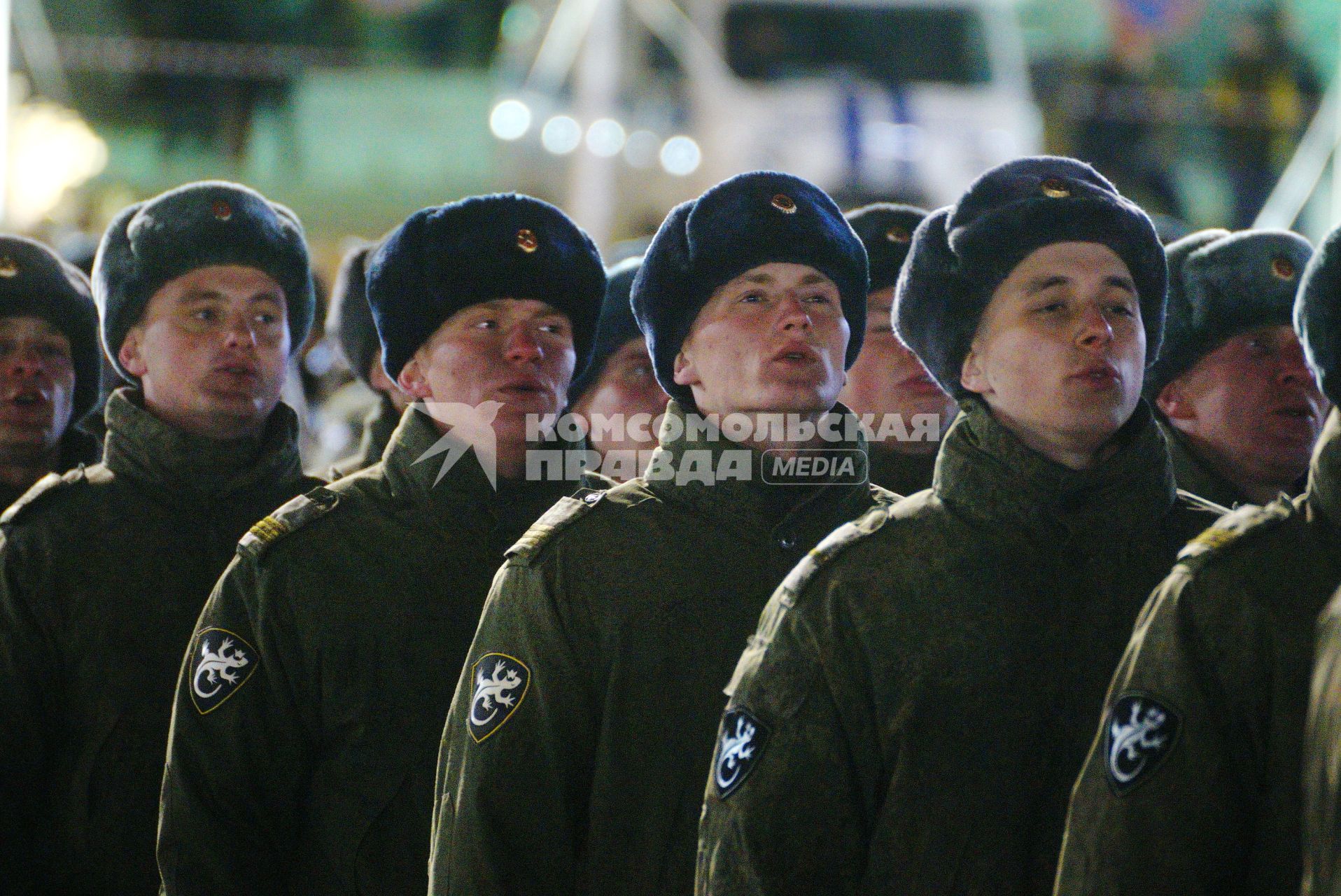 Екатеринбург. Военнослужащие Росгвардии во время репетиции парада к дню победы