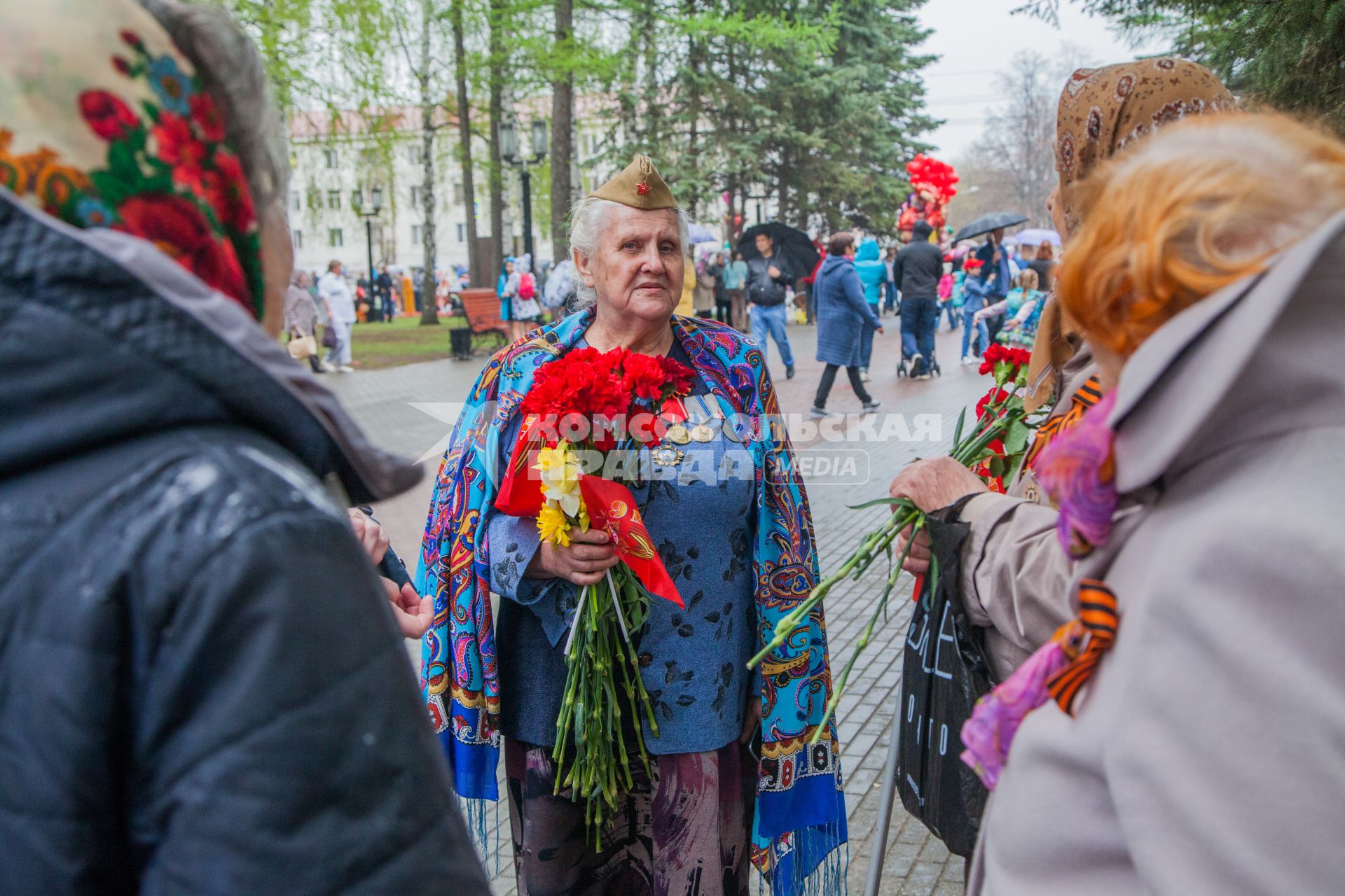 Уфа. Ветераны Великой Отечественной войны во время  праздника, посвященного 72-й годовщине Победы .