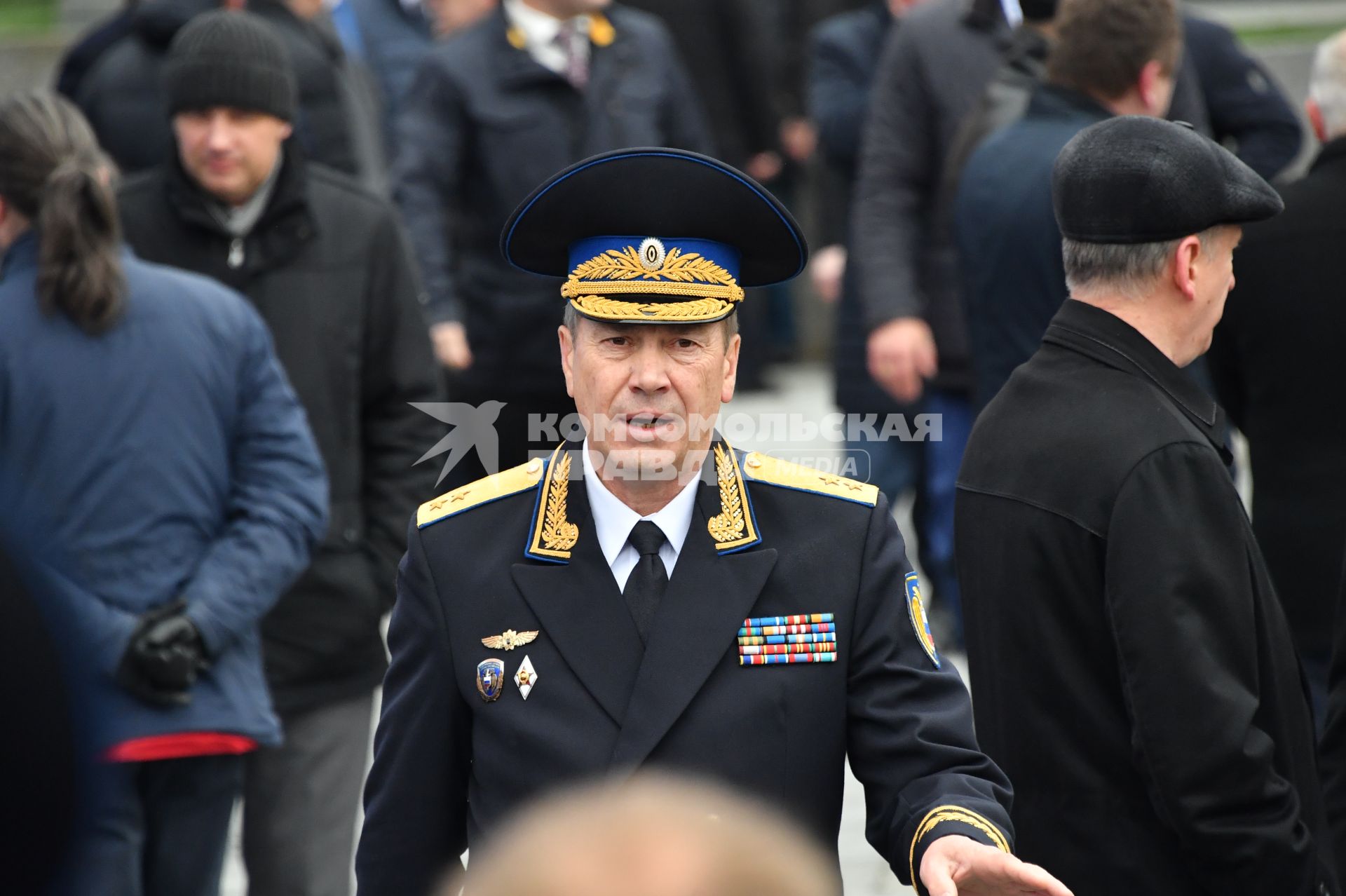 Москва. Комендант Московского Кремля Сергей Хлебников  во время  военного парада, посвященного 72-й годовщине Победы в Великой Отечественной войне на Красной площади .