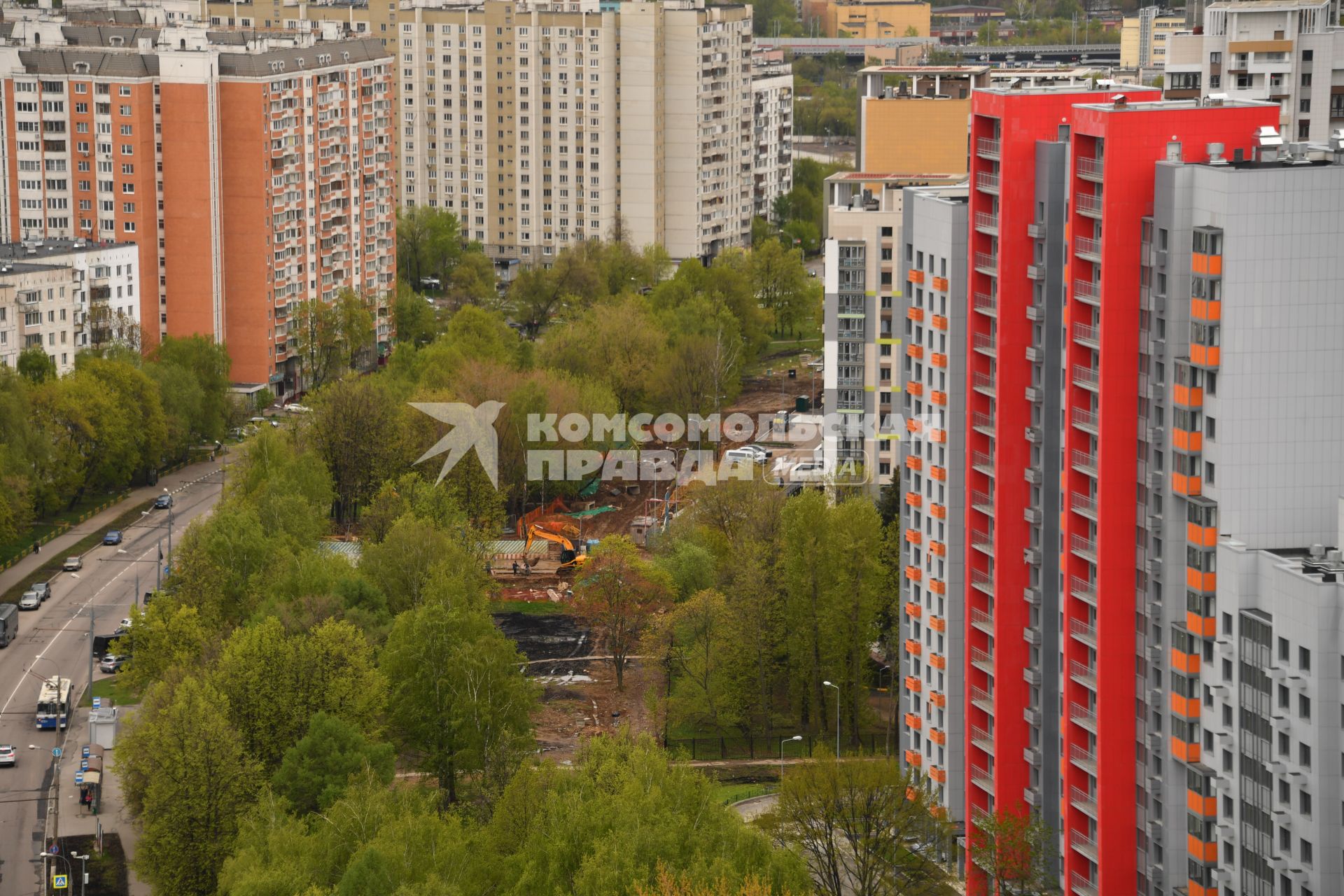 Москва.  Дома на улице Бескудниковский бульвар, в которые будут переселять жителей из хрущевок по программе реновации.