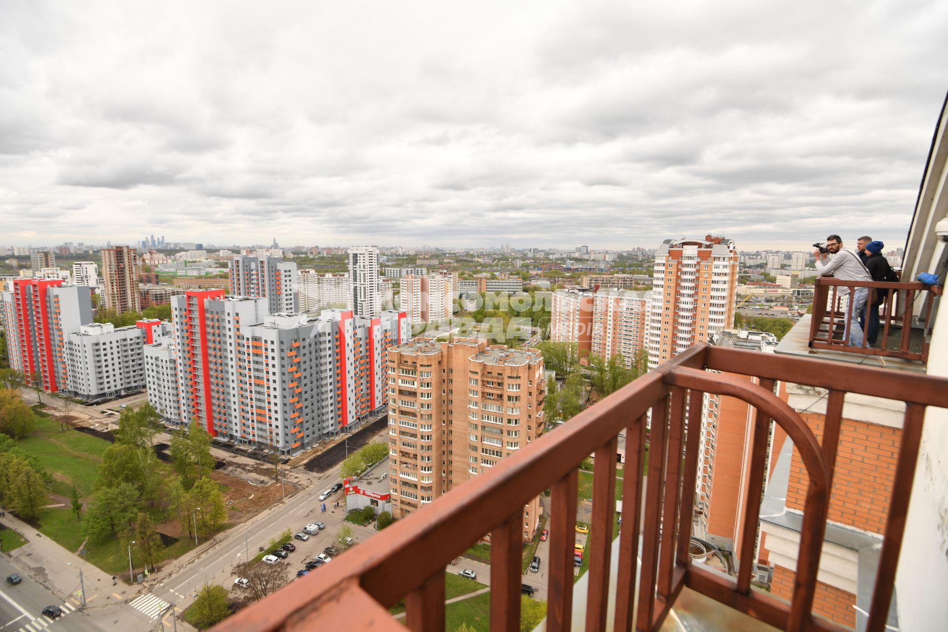 Москва.  Дома на улице Бескудниковский бульвар, в которые будут переселять жителей из хрущевок по программе реновации.