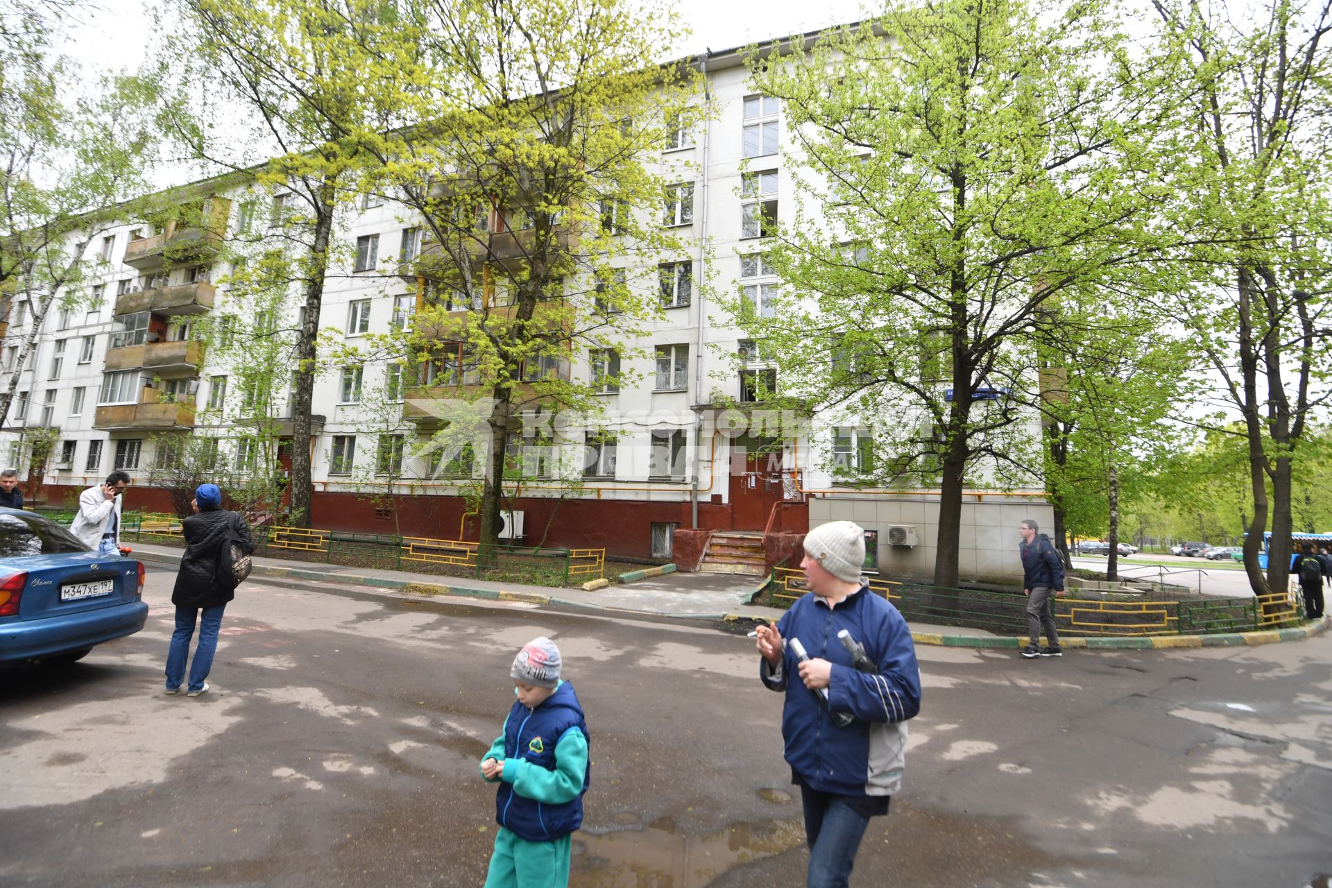 Москва. Жилой пятиэтажный дом  в районе  Бескудниково.