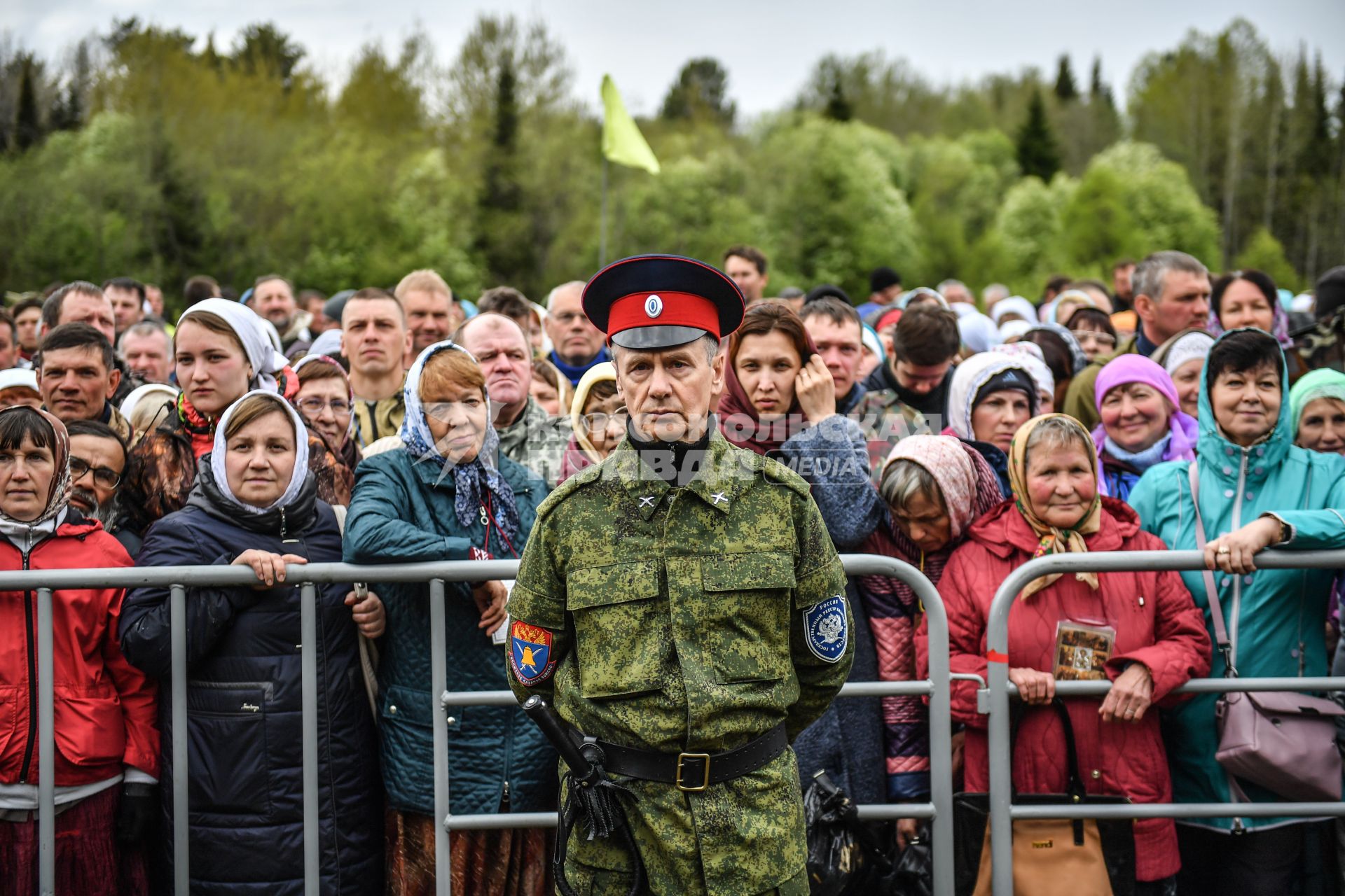 Кировская область. Встреча  участников Великорецкого крестного хода  в селе Великорецкое.