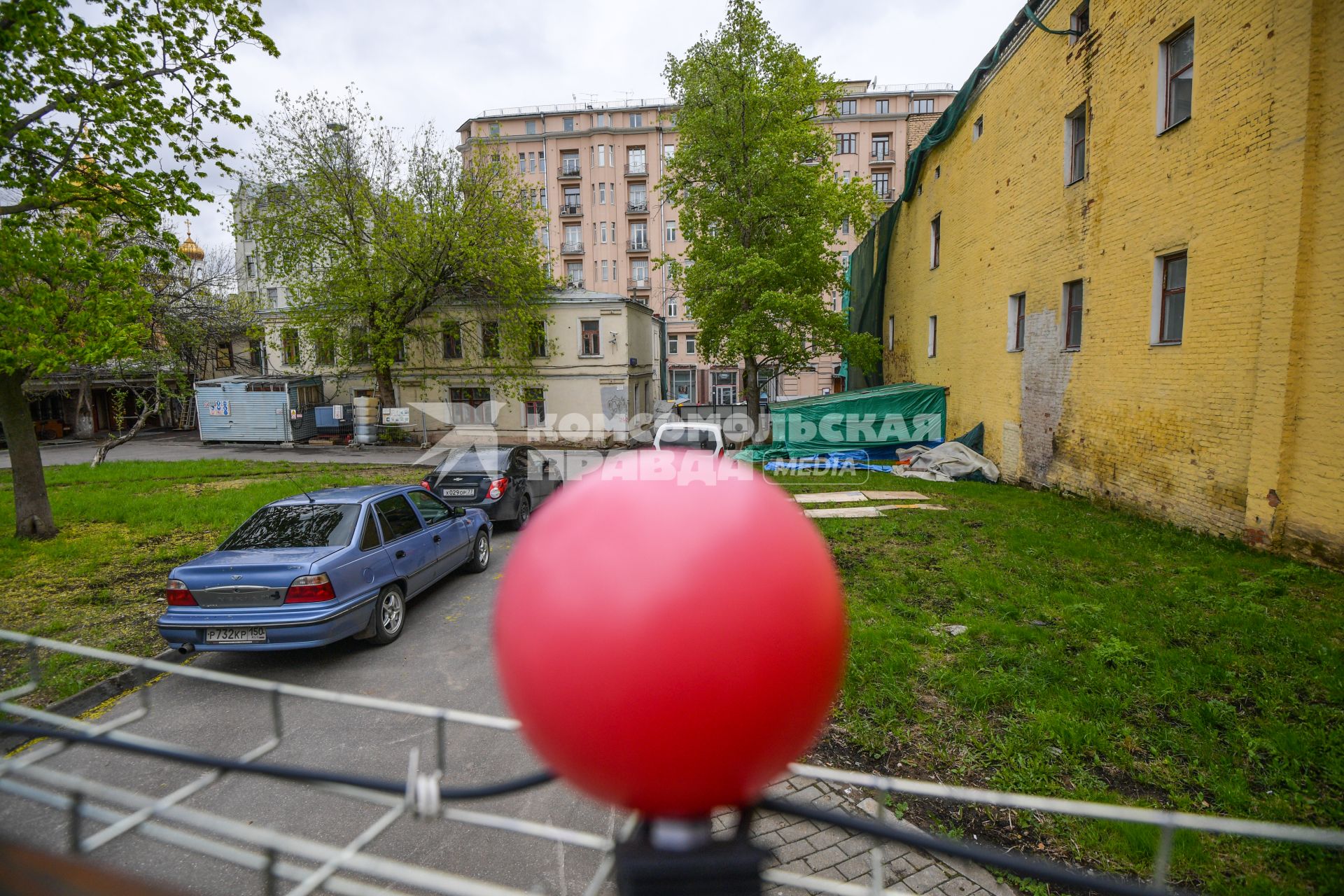 Москва.  Дома, подлежащие сносу на улице Остоженка.