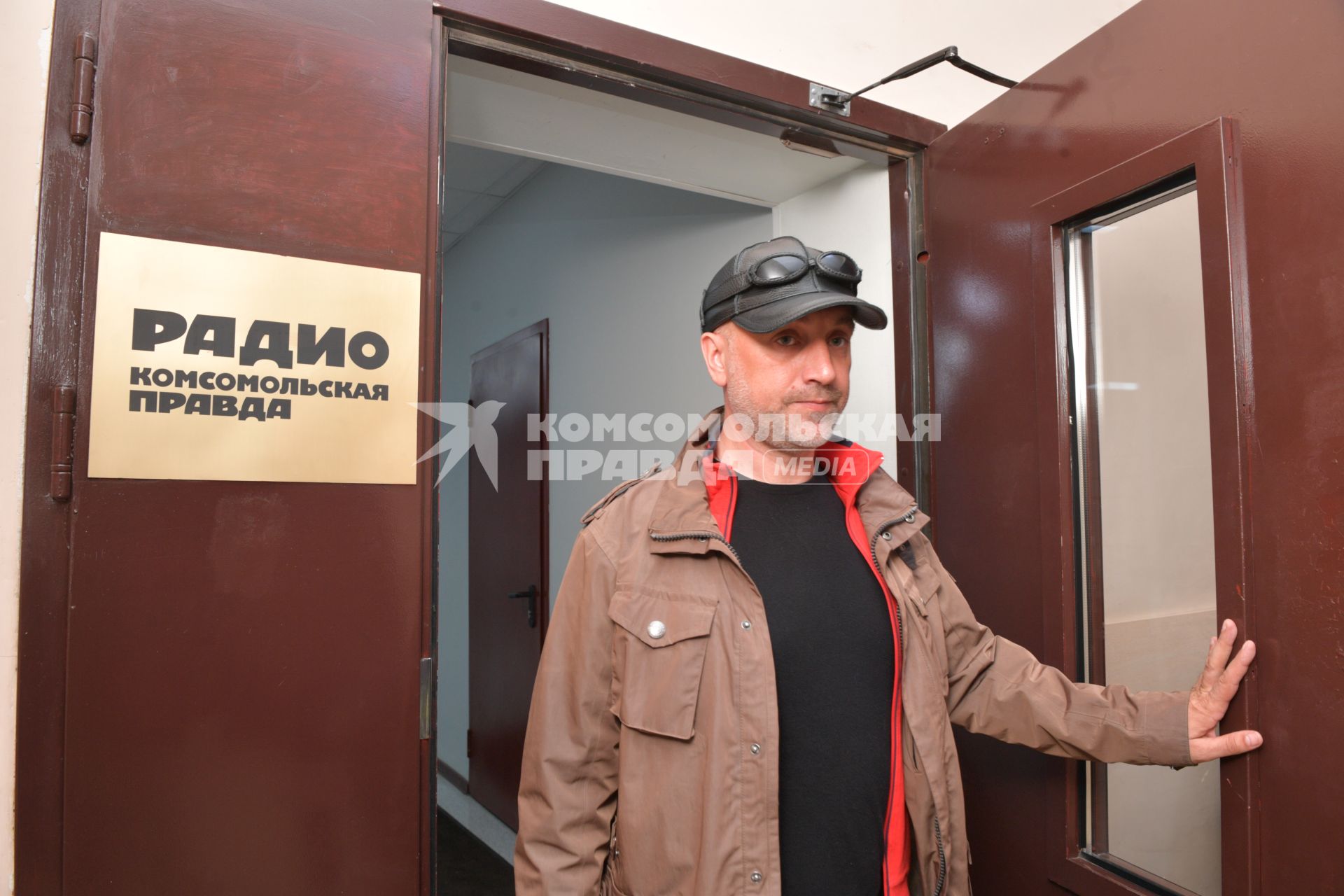 Москва. Писатель Захар Прилепин в редакции `Комсомольской правды`.