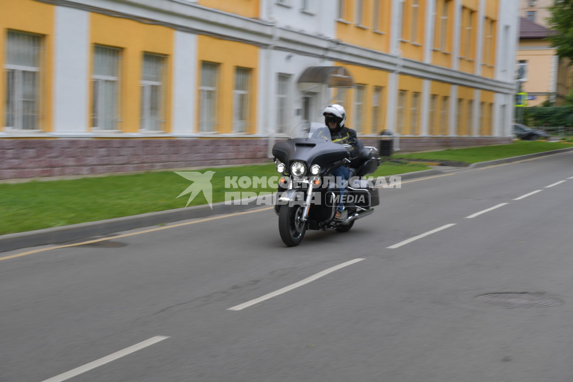 Москва.   Мотоцикл HARLEY DAVIDSON.