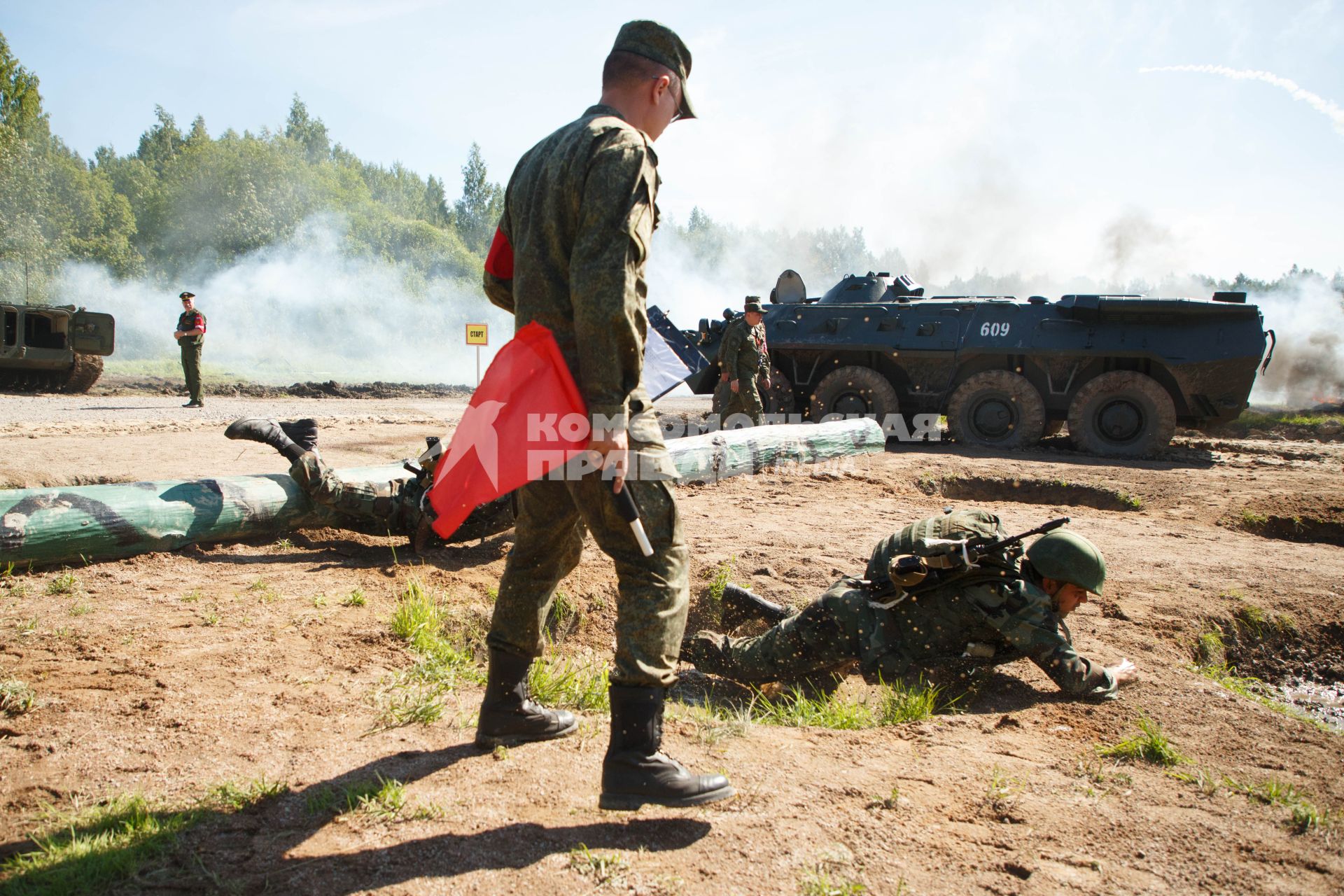 Ленинградская область. Военнослужащие во время  конкурса `Военно-медицинская эстафета`, проходящего в рамках  Армейских международных игр-2017.