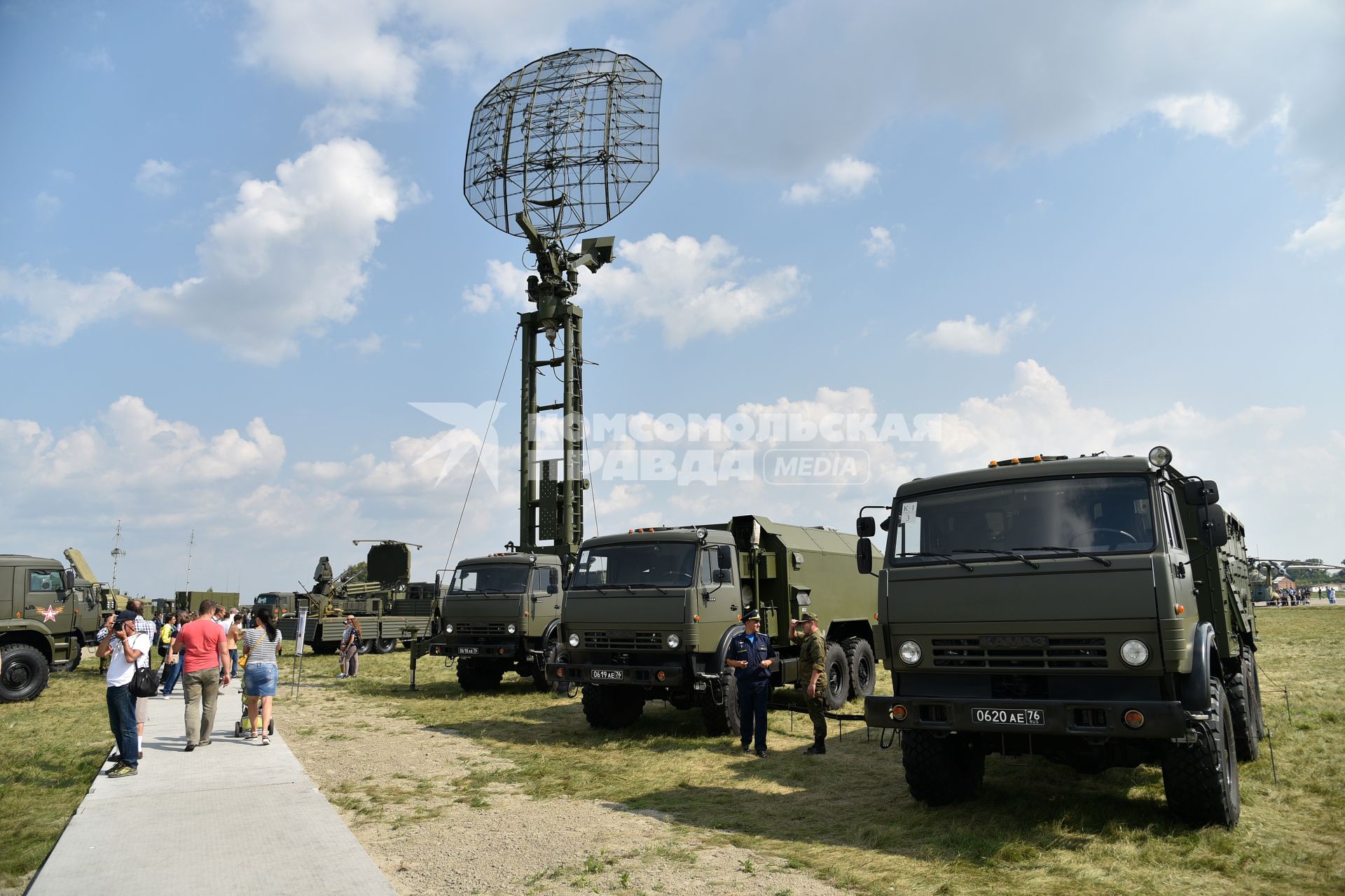 Новосибирск. Радиолакационный комплекс РЛК  91 Н6А на Международном военно-техническом  форуме  `Армия-2017`.