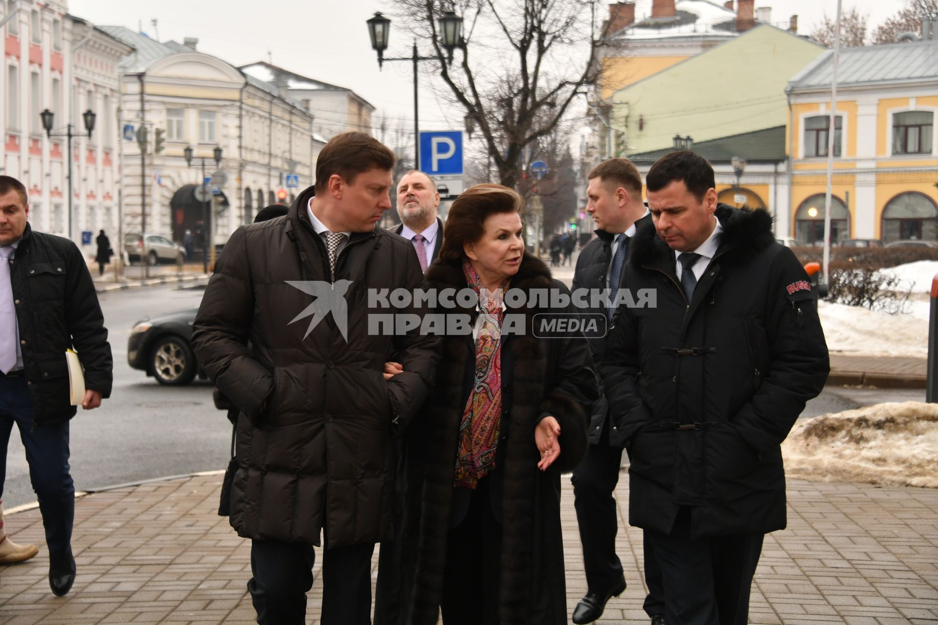 Ярославль. Председатель Правительства Ярославской области Дмитрий Степаненко, депутат Государственной думы России, летчик-космонавт Валентина Терешкова и временно исполняющий обязанности губернатора Ярославской области Дмитрий Миронов.