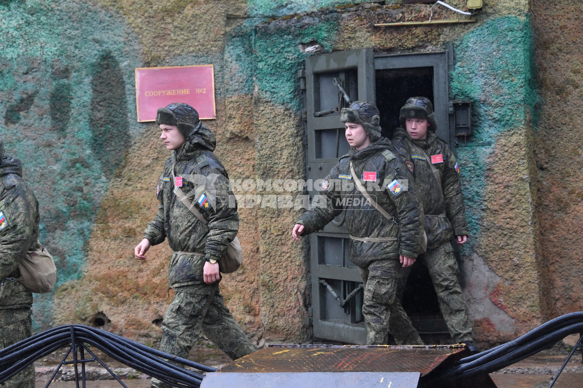 Зеленоград.   Военнослужащие  ПВО  войск Воздушно-космической обороны  на боевом дежурстве .