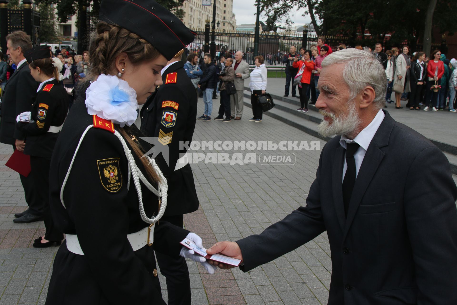 Москва.  Церемония  принятия присяги кадетских классов  школы #1411.