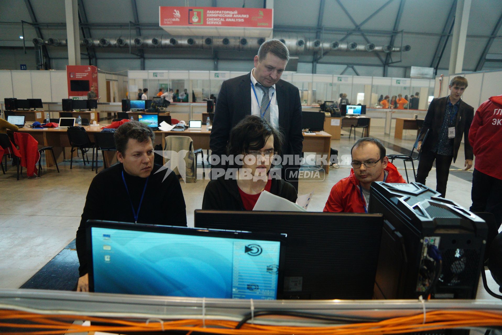 Екатеринбург. Участники IV Национального чемпионата рабочих профессий WorldSkills Hi-Tech