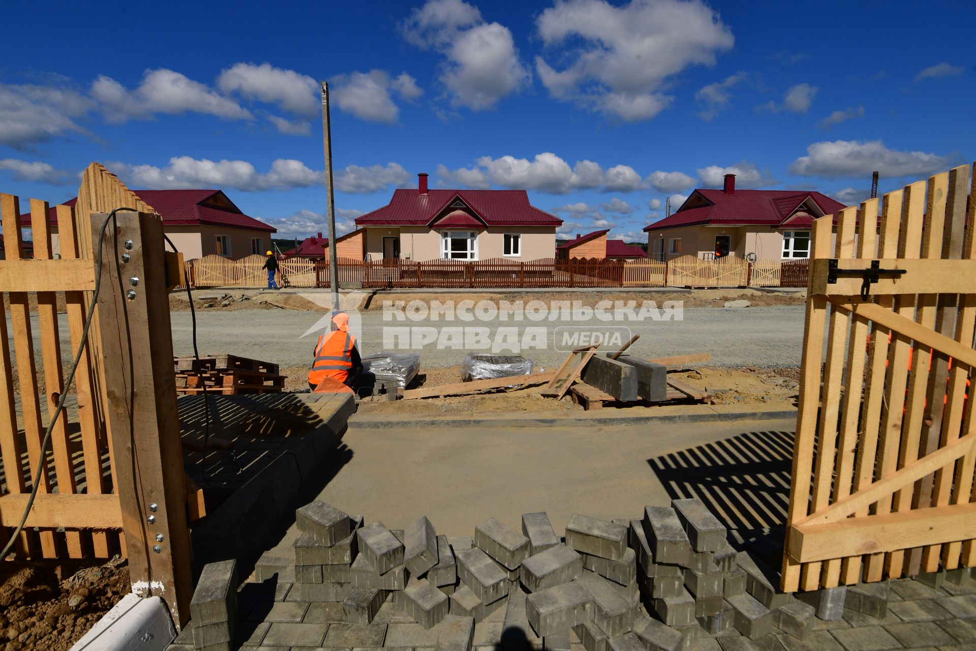 Сахалин . Агрогородок, построенный по по белорусской технологии.