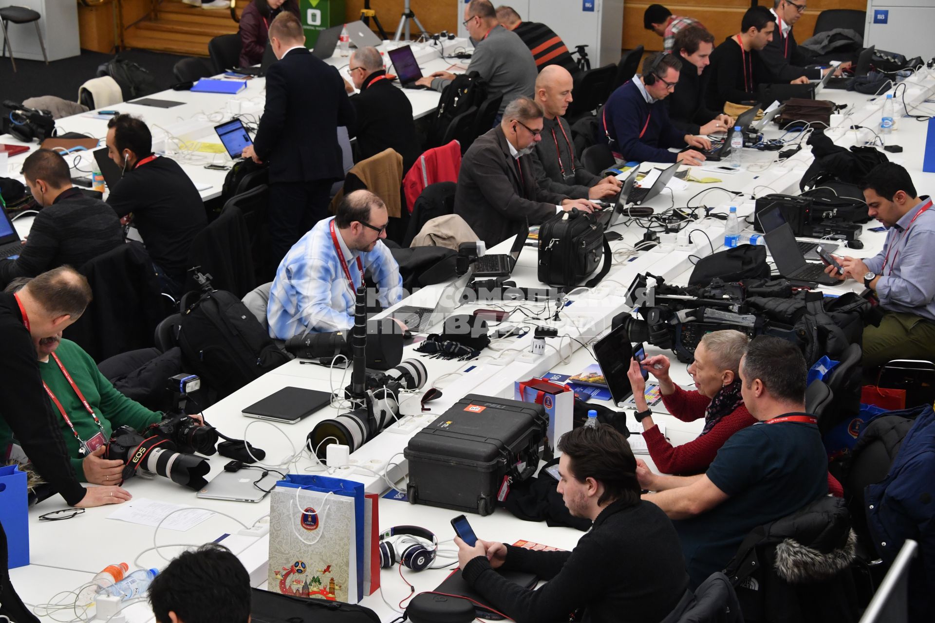 Москва.   На церемонии жеребьевки группового этапа чемпионата мира по футболу 2018 года в Государственном Кремлевском дворце.