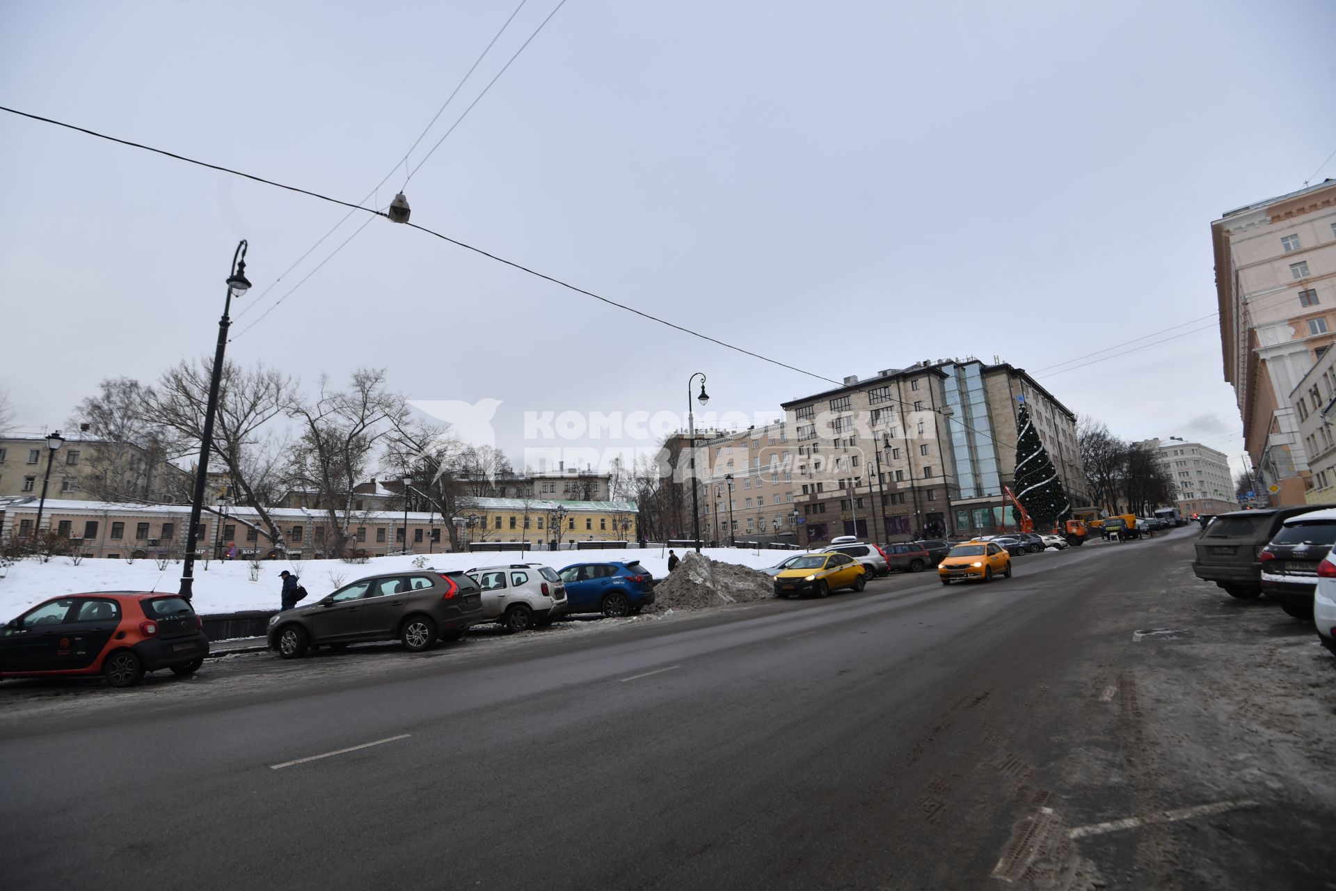 Москва. Хитровская площадь.