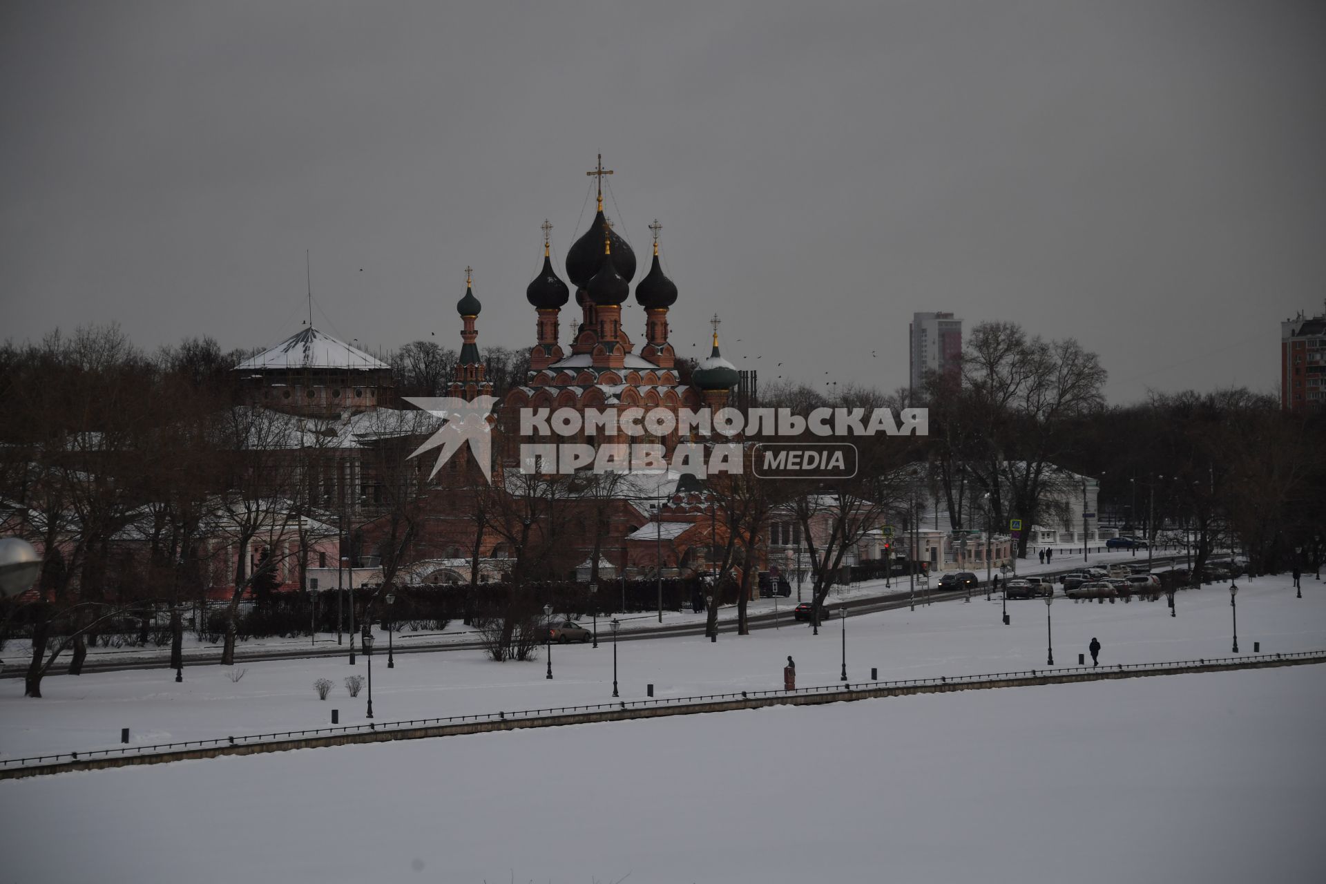 Москва. Храм Живоначальной Троицы в Останкино.