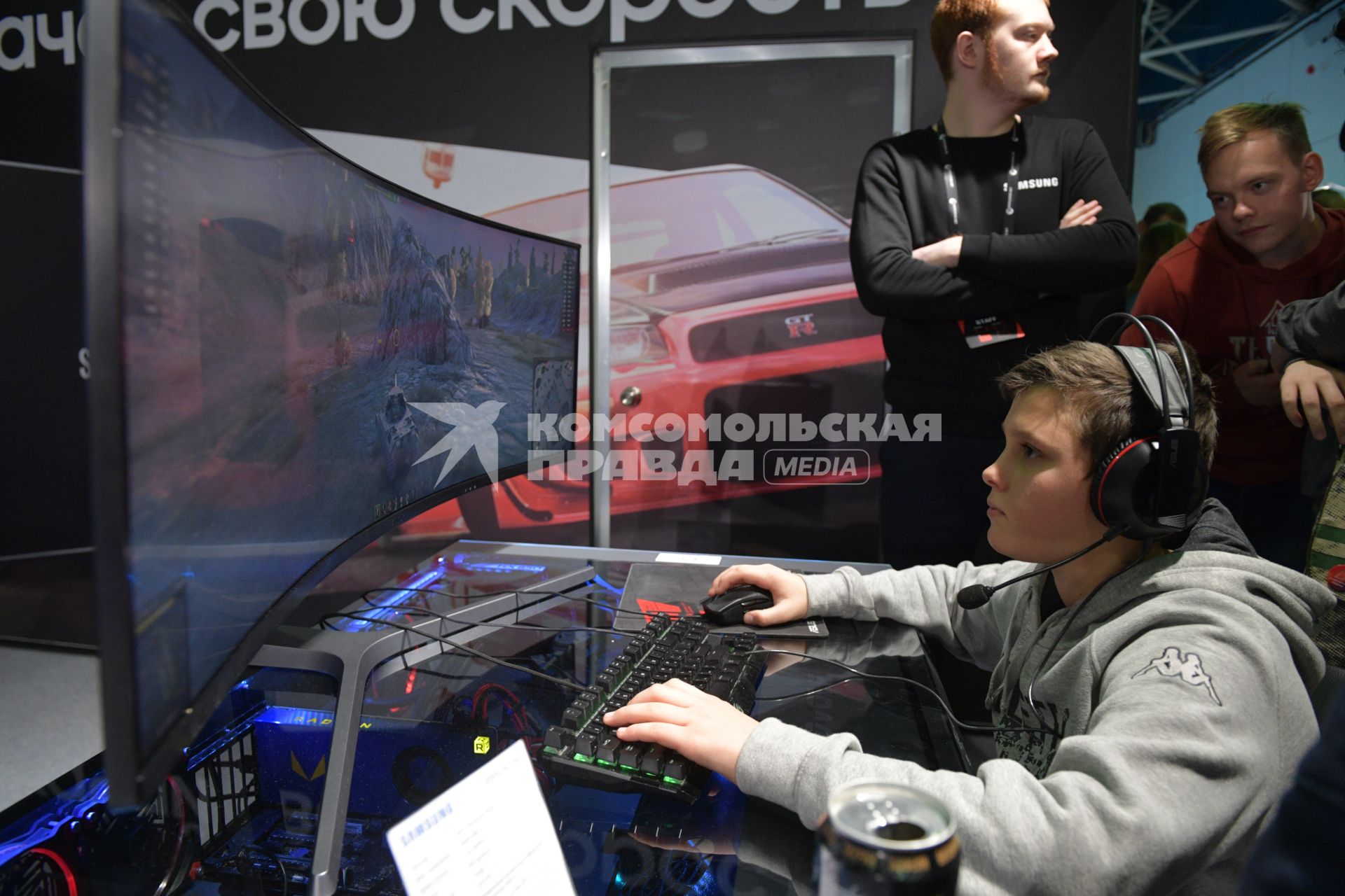 Москва. Фестиваль для поклонников игр Wargaming FEST WG FEST 2017  в Экспоцентре .