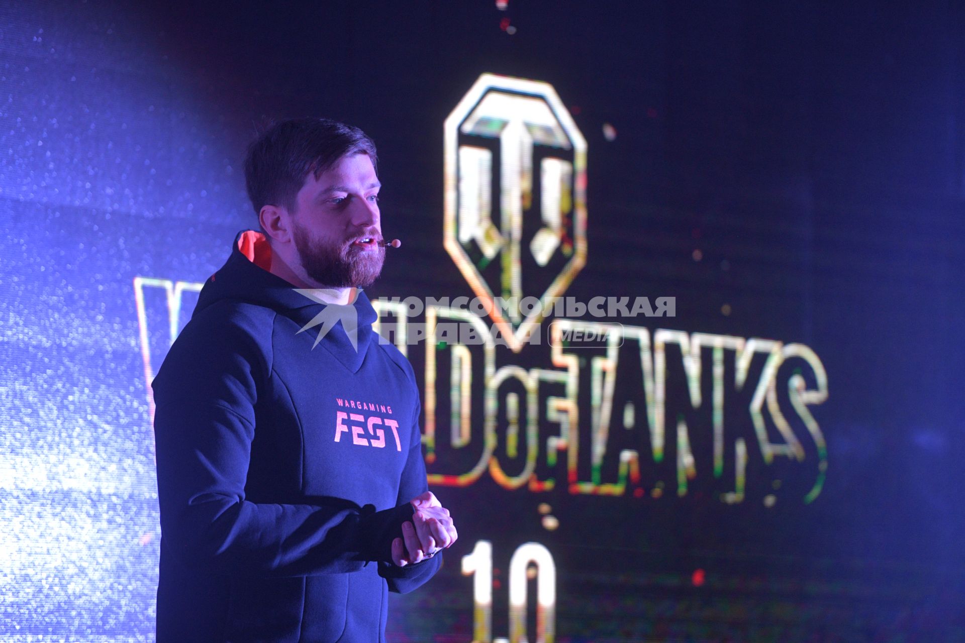 Москва.  Директор по маркетингу World of Tanks Максим Чувалов на фестивале  для поклонников игр Wargaming FEST WG FEST 2017  в Экспоцентре .