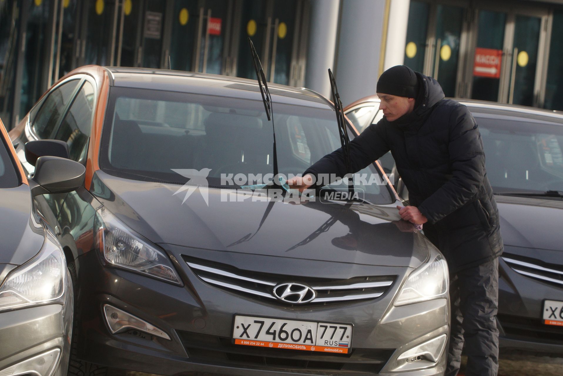 Екатеринбург. Открытие сети краткосрочной аренда автомобилей (каршеринг) \'Делимобиль\' в Екатеринбурге.