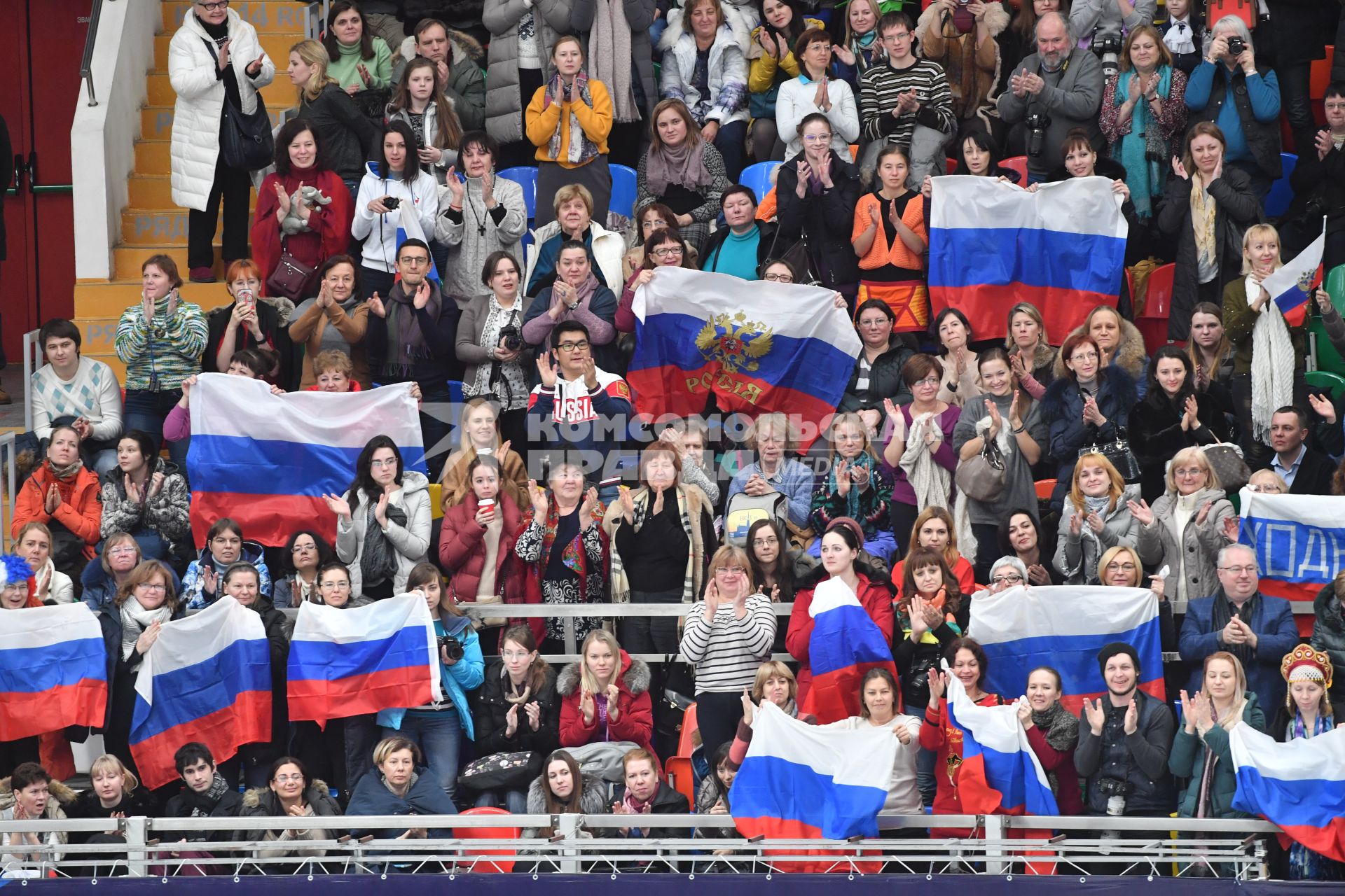 Москва. Во время выступления в произвольной программе спортивных пар на чемпионате Европы по фигурному катанию во Дворце спорта `Мегаспорт`.