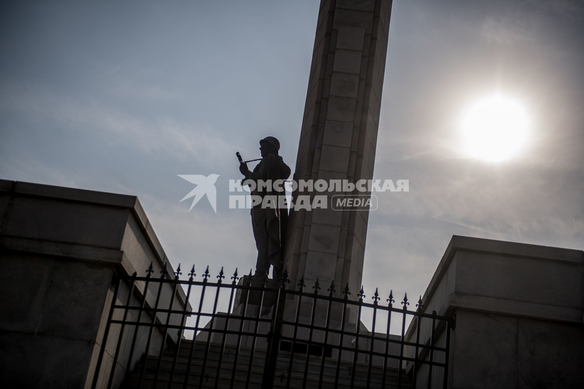 Китай, г. Далянь. Памятник советским воинам.