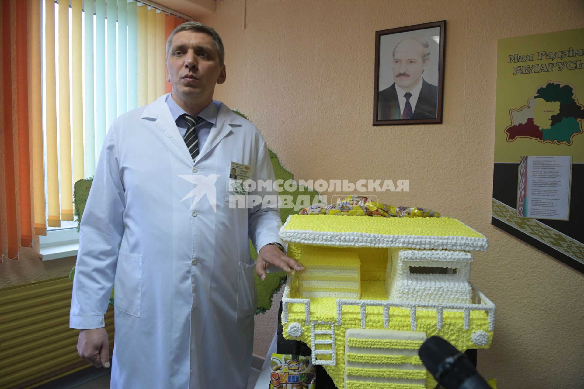 Беларусь, Жодино. Директор  ` Жодинского хлебозавода`  Валерий Бабицкий .