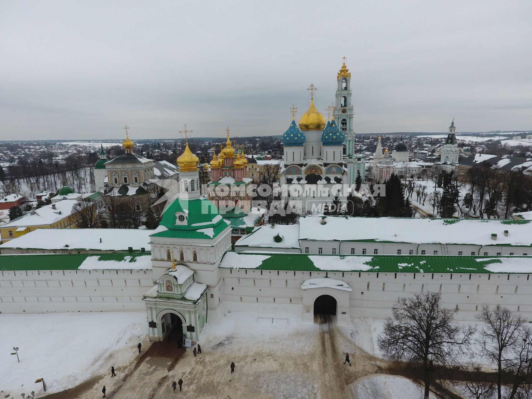 Сергиев Посад. Вид с высоты на Свято-Троицкую Сергиеву  Лавру.