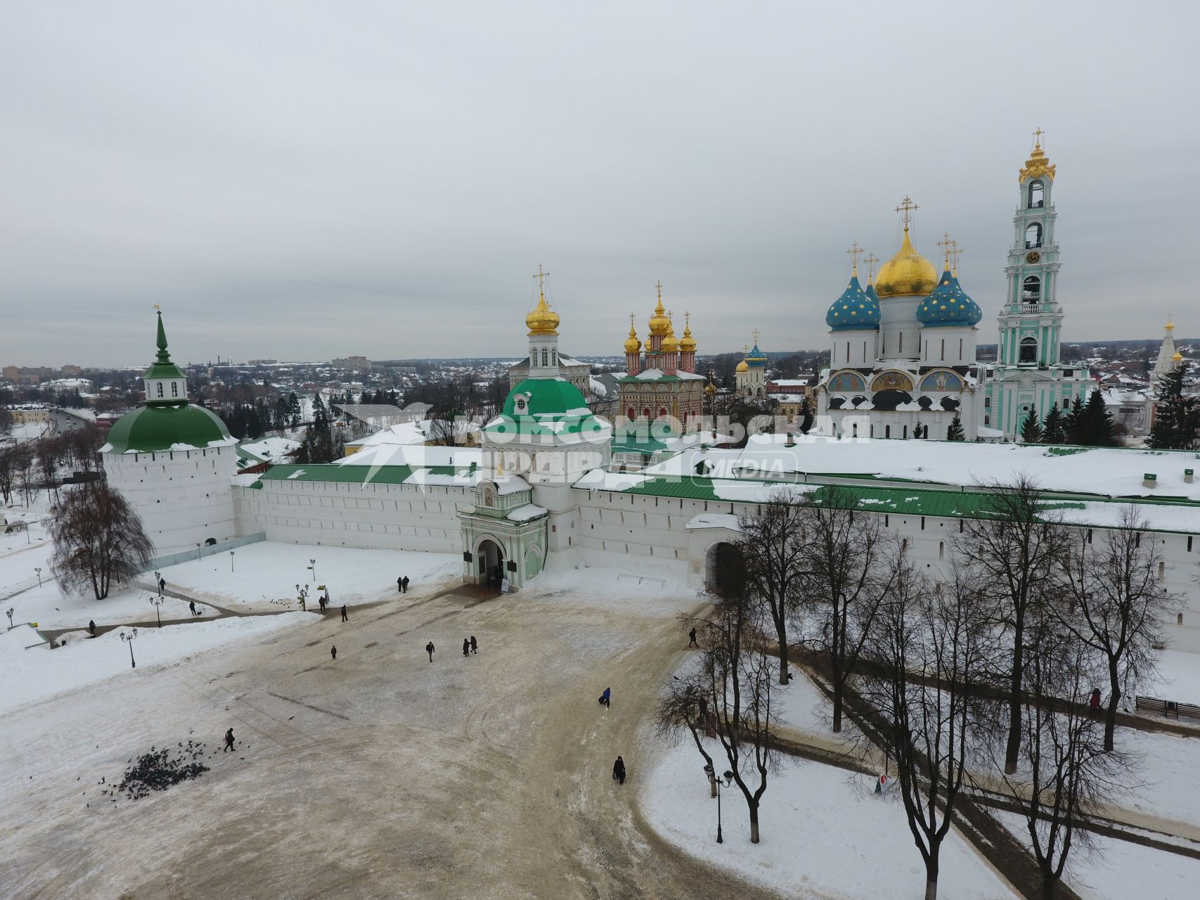 Сергиев Посад. Вид с высоты на Свято-Троицкую Сергиеву  Лавру.