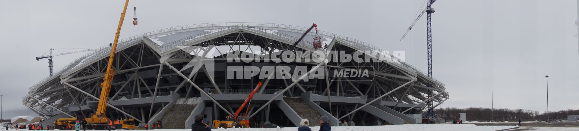 Самара. Строительство стадиона `Самара Арена` к чемпионату мира по футболу 2018.