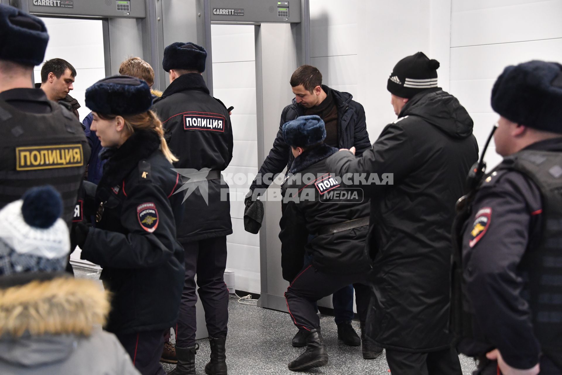 Москва.   Перед товарищеским матчем по футболу между сборными командами России и Бразилии.