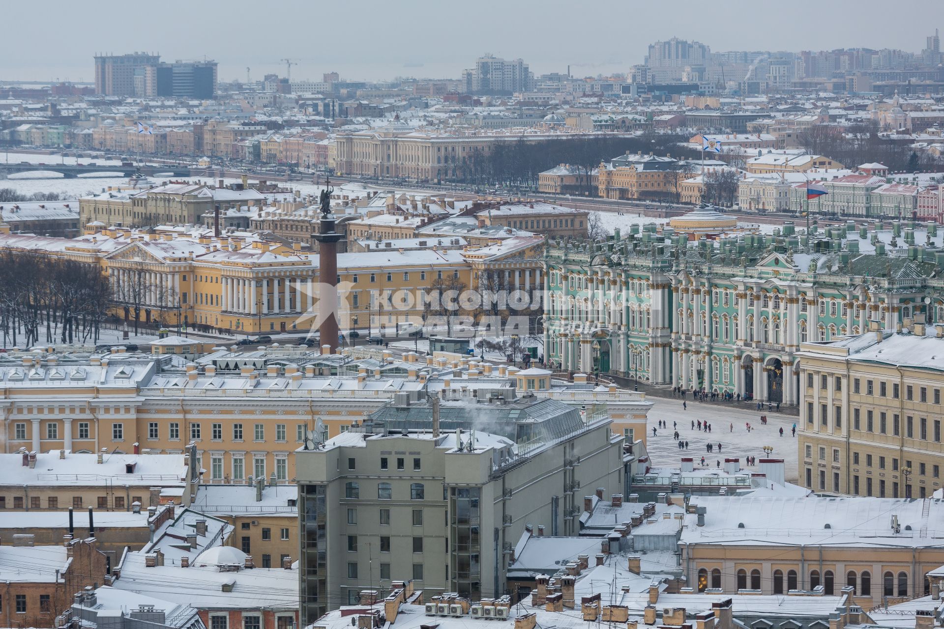 24.01.18 Санкт-Петербург.   Вид на город  и на Дворцовую площадь, Эрмитаж (Зимний дворец).