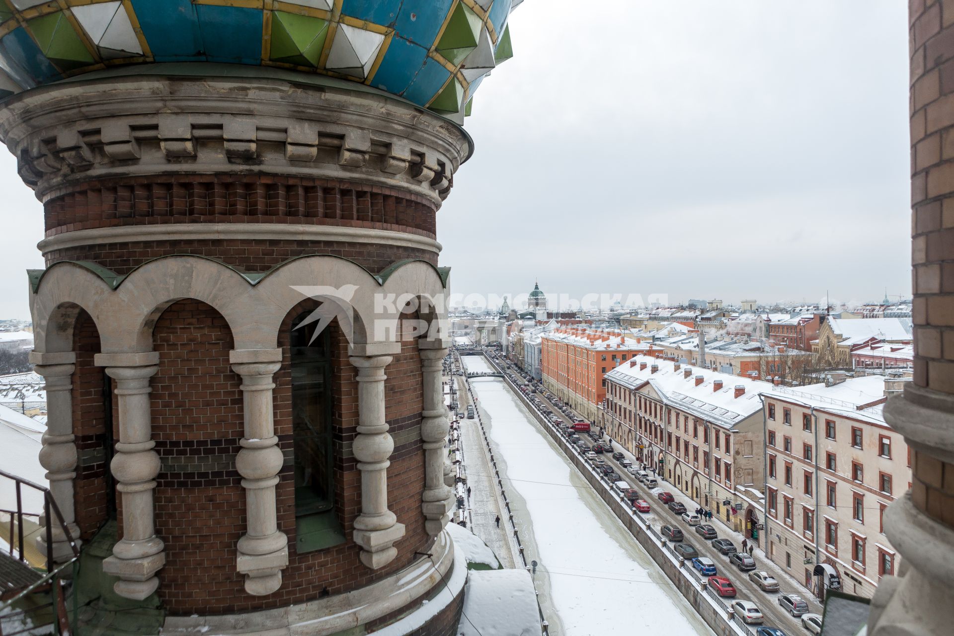 Санкт-Петербург.   Вид на город  с собора Воскресения Христова   `Спаса на Крови `.